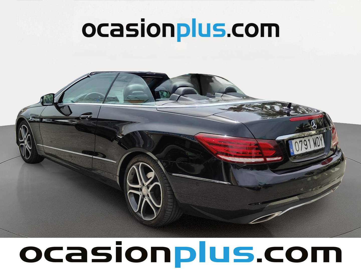 Foto trasera Mercedes Clase E Mercedes Clase E E 200 Cabrio (184 CV) izquierda