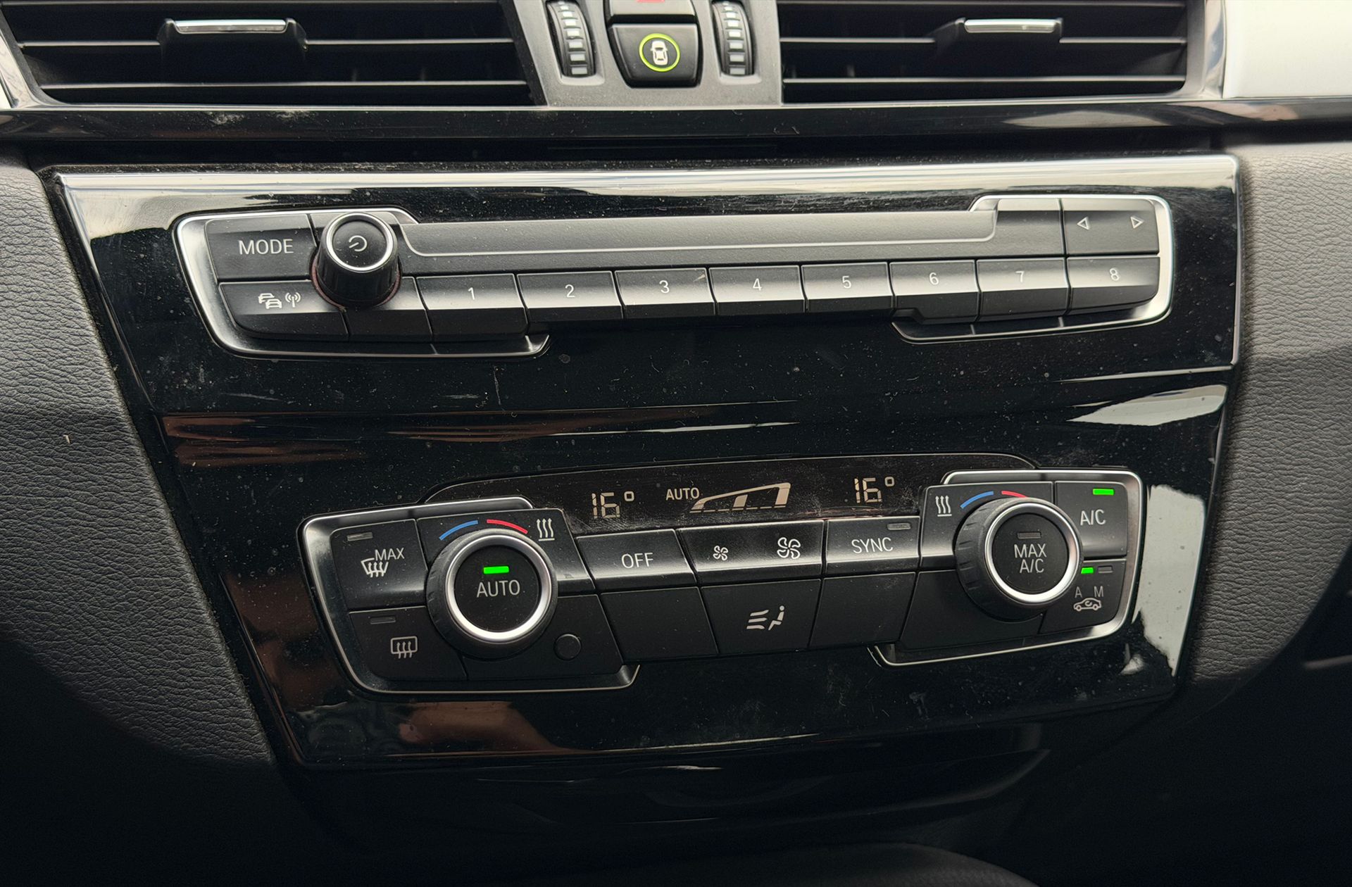 BMW X1 sDrive18d - foto 34