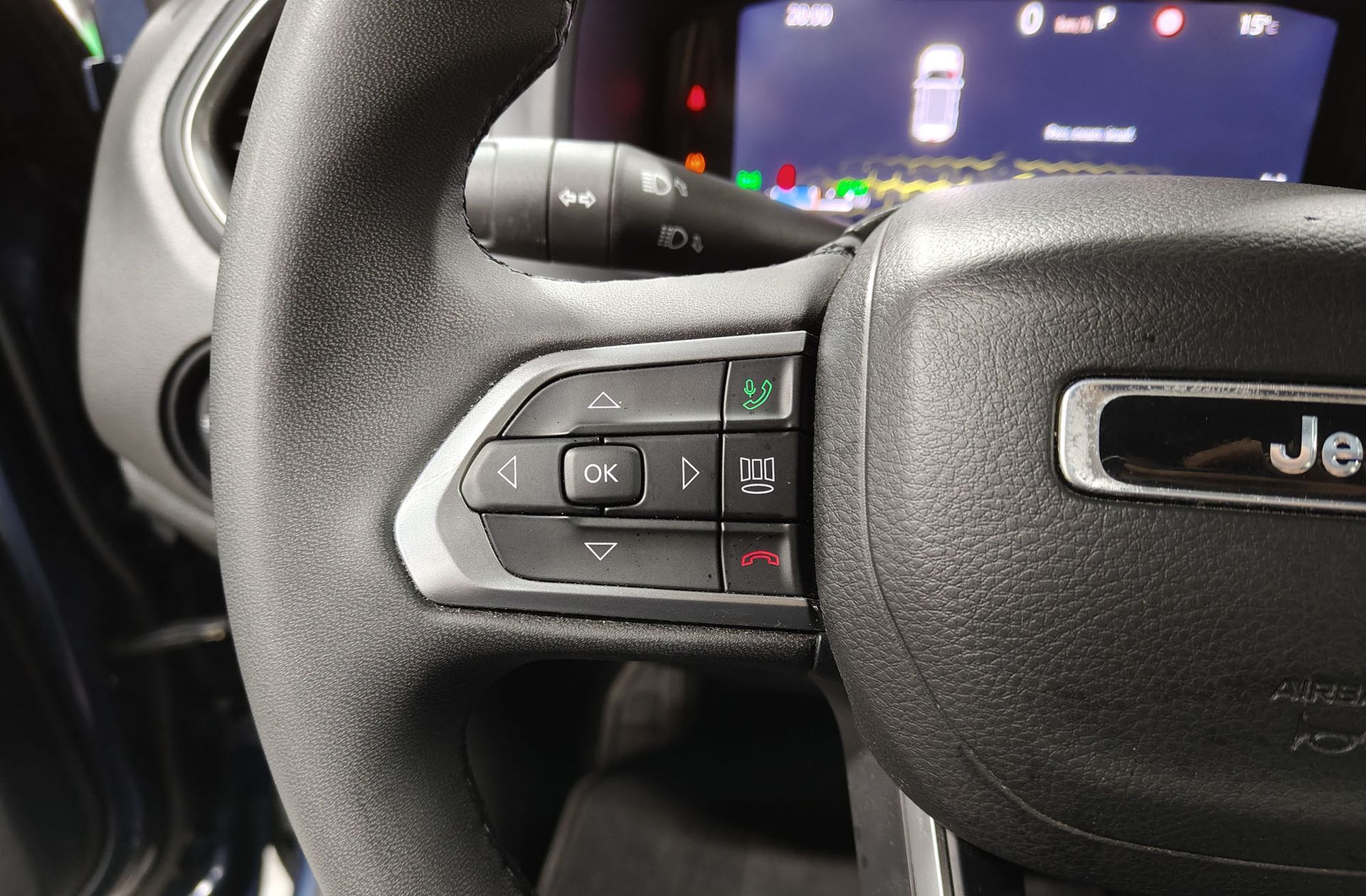 Jeep Renegade eHybrid 1.5 Limited ATX - foto 27