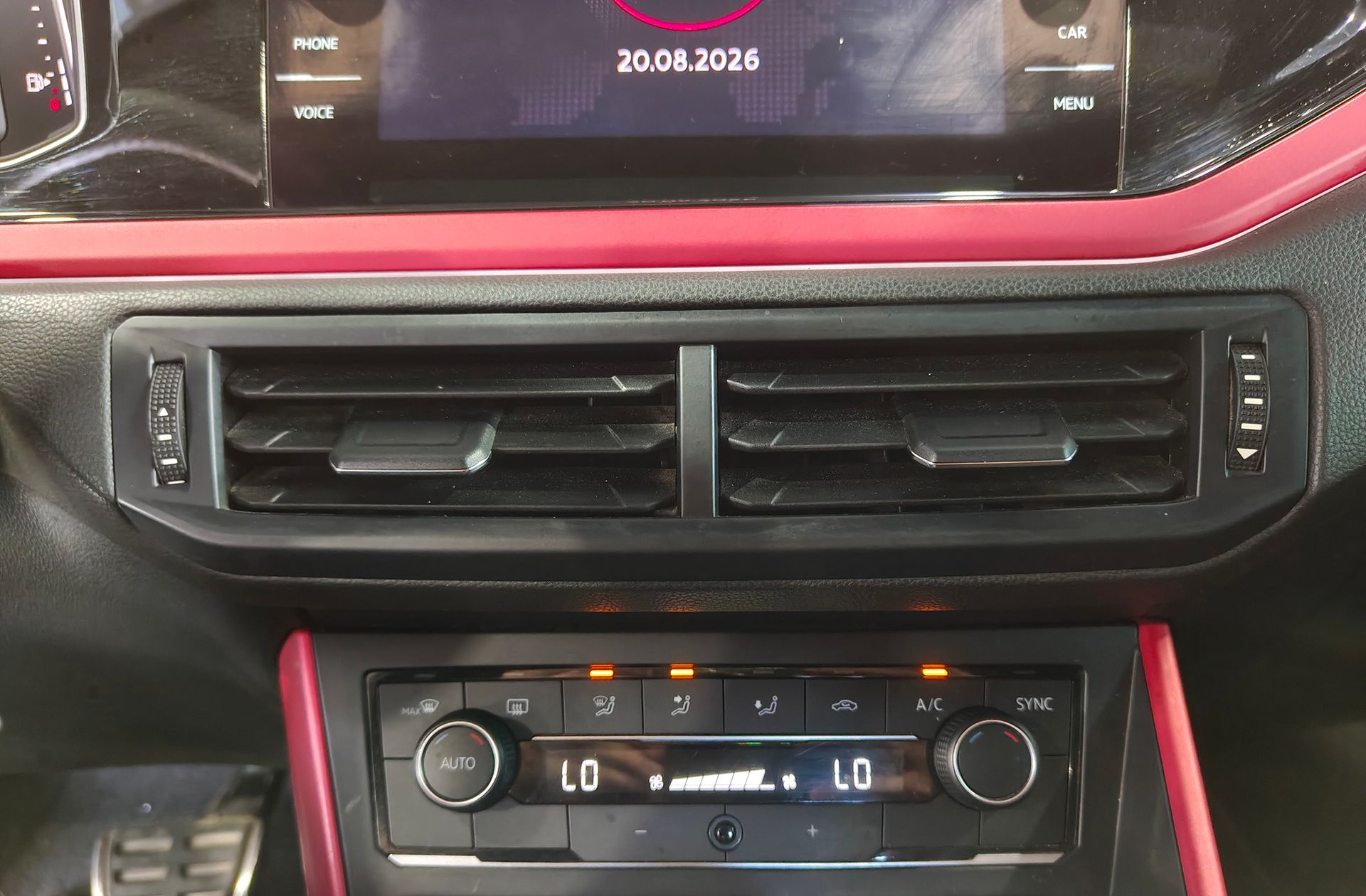Volkswagen Polo GTI 2.0 TSI DSG - foto 29