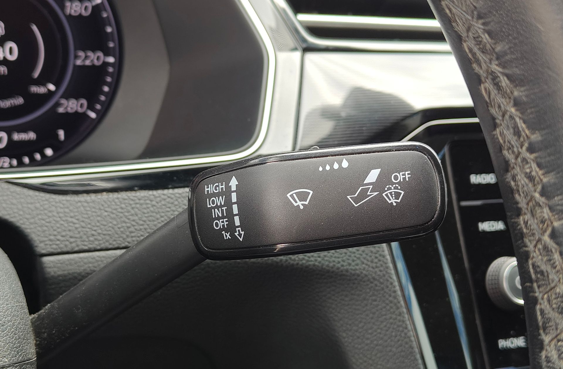 Volkswagen Arteon Elegance 2.0 TDI - foto 30