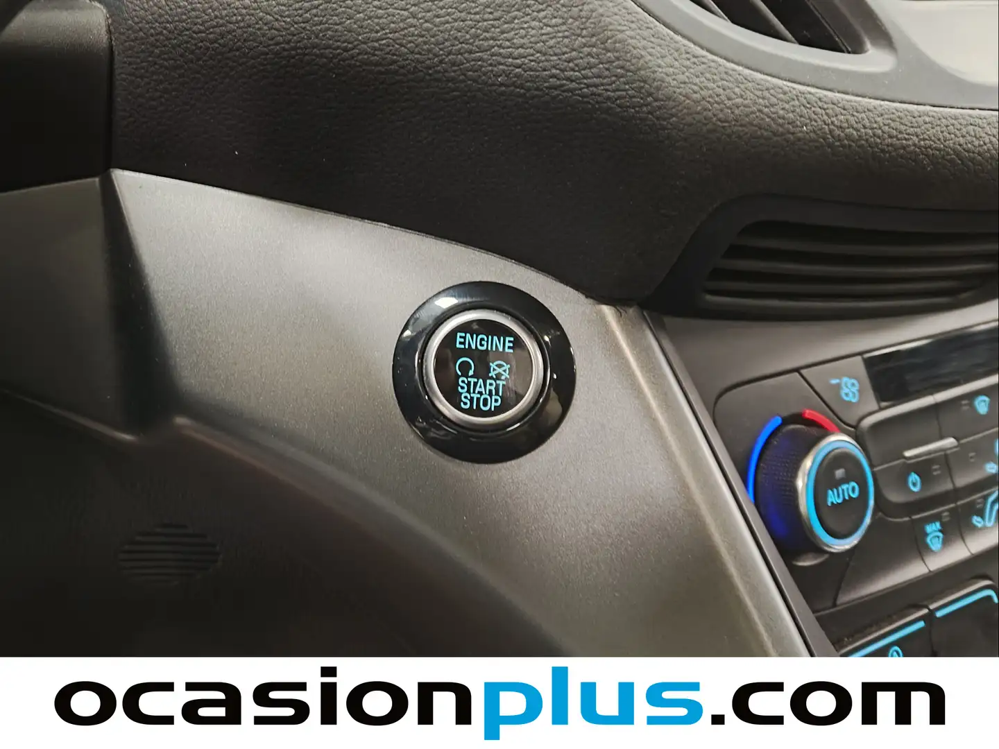 Foto Ford Kuga Ford Kuga 1.5 TDCI S&S Trend+ 4x2 (120 CV)