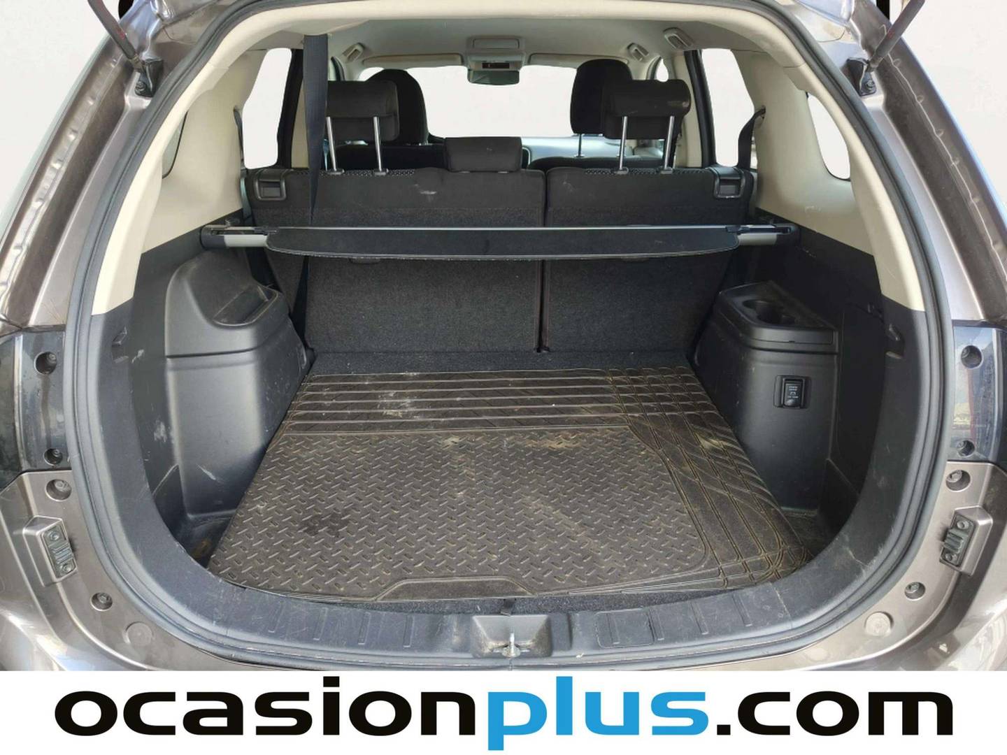 Fotos maletero Mitsubishi Outlander Mitsubishi Outlander 200 MPI Motion 2WD CVT (150 CV)