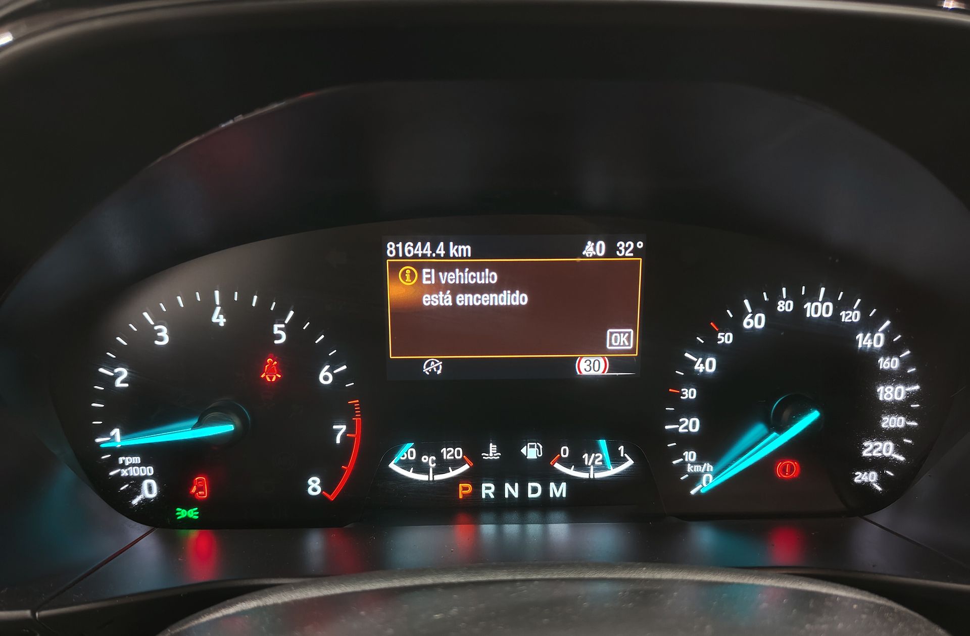 Ford Focus 1.0 EcoBoost ST-Line - foto 29