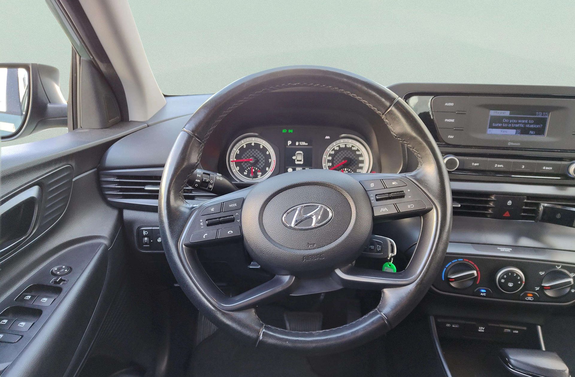 Hyundai Bayon 1.0 T-GDi 48V Essence - foto 19
