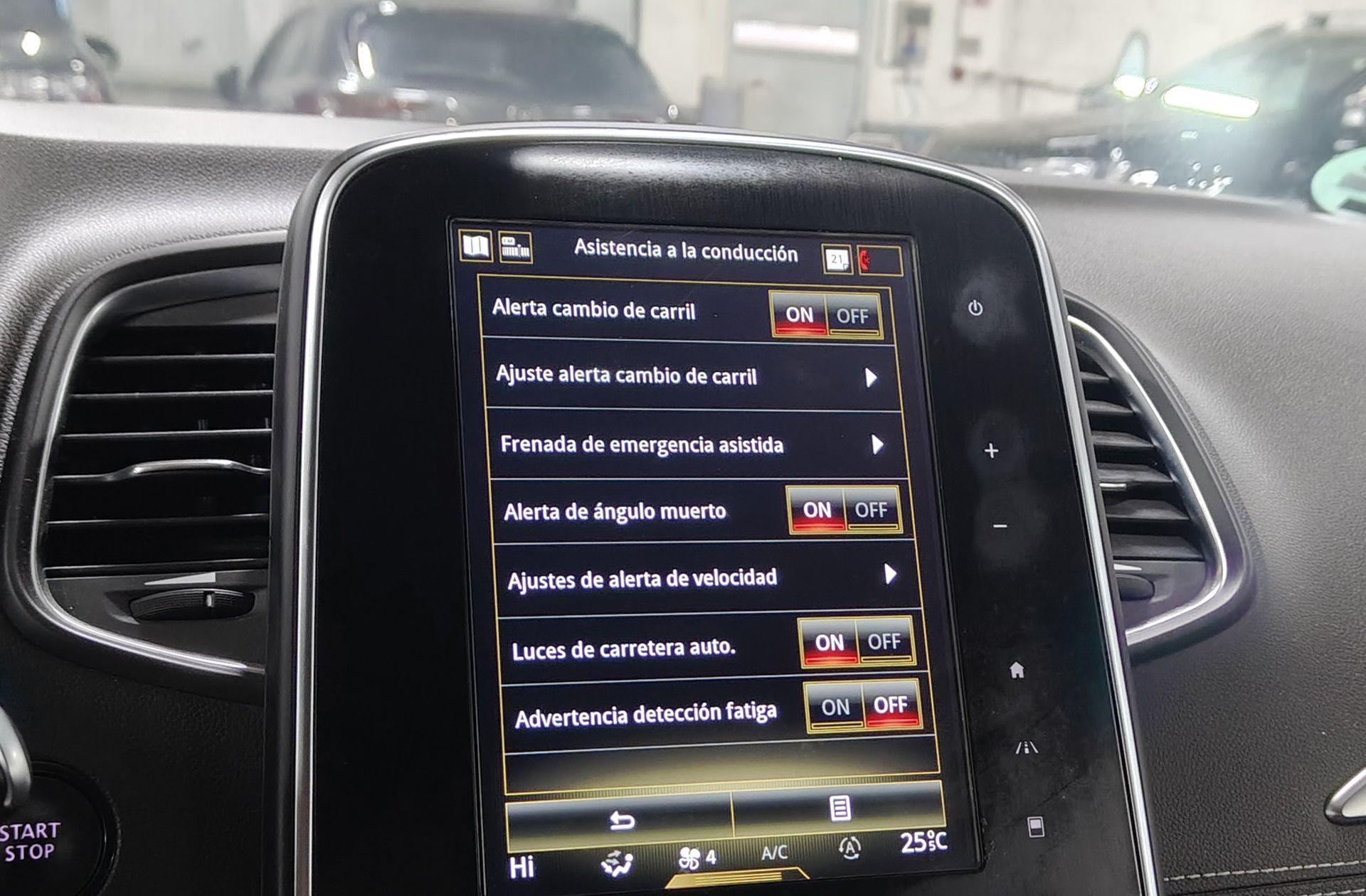 Renault Scénic Zen TCe GPF EDC - foto 9