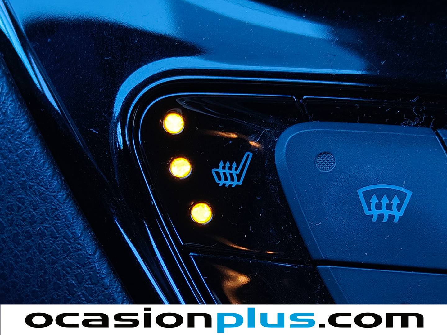 Equipamiento del Toyota C-HR Toyota C-HR 1.8 125H Dynamic Plus (122 CV)