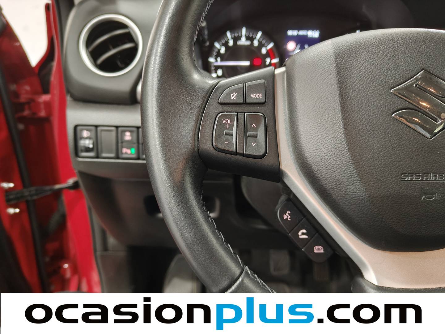 Suzuki Vitara Suzuki Vitara 1.4 T Mild Hybrid GLE 4WD (129 CV) seminuevo