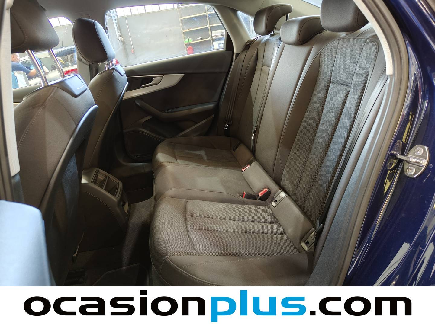 Foto asientos traseros Audi A4 Audi A4 Advanced 30 TDI (136 CV) S tronic