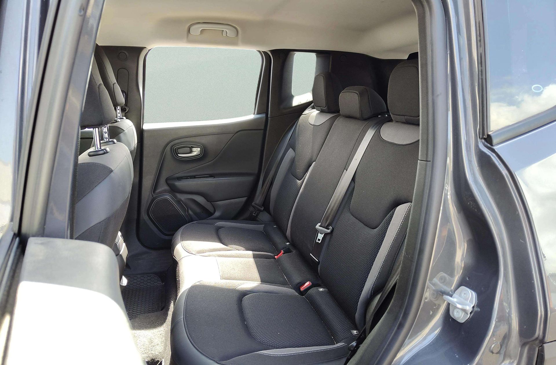 Jeep Renegade 1.6 MultiJet Limited 4x2 - foto 10
