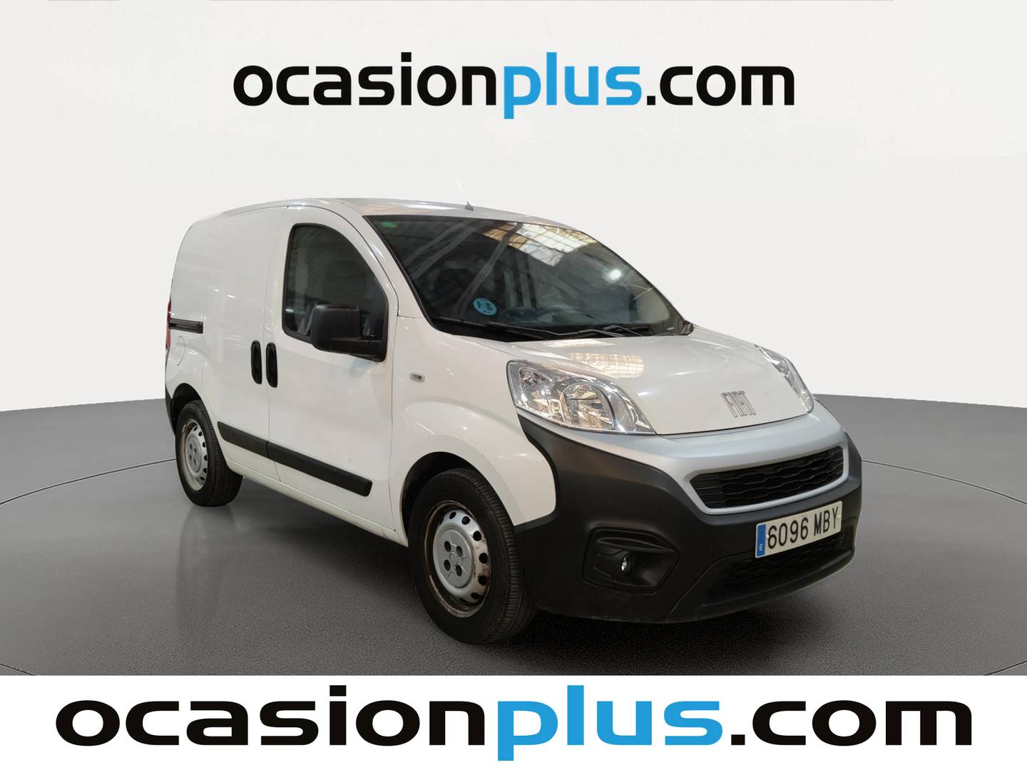 Foto delantera Fiat Fiorino Fiat Fiorino Cargo 1.3 Multijet SX N1  (95 CV) derecha
