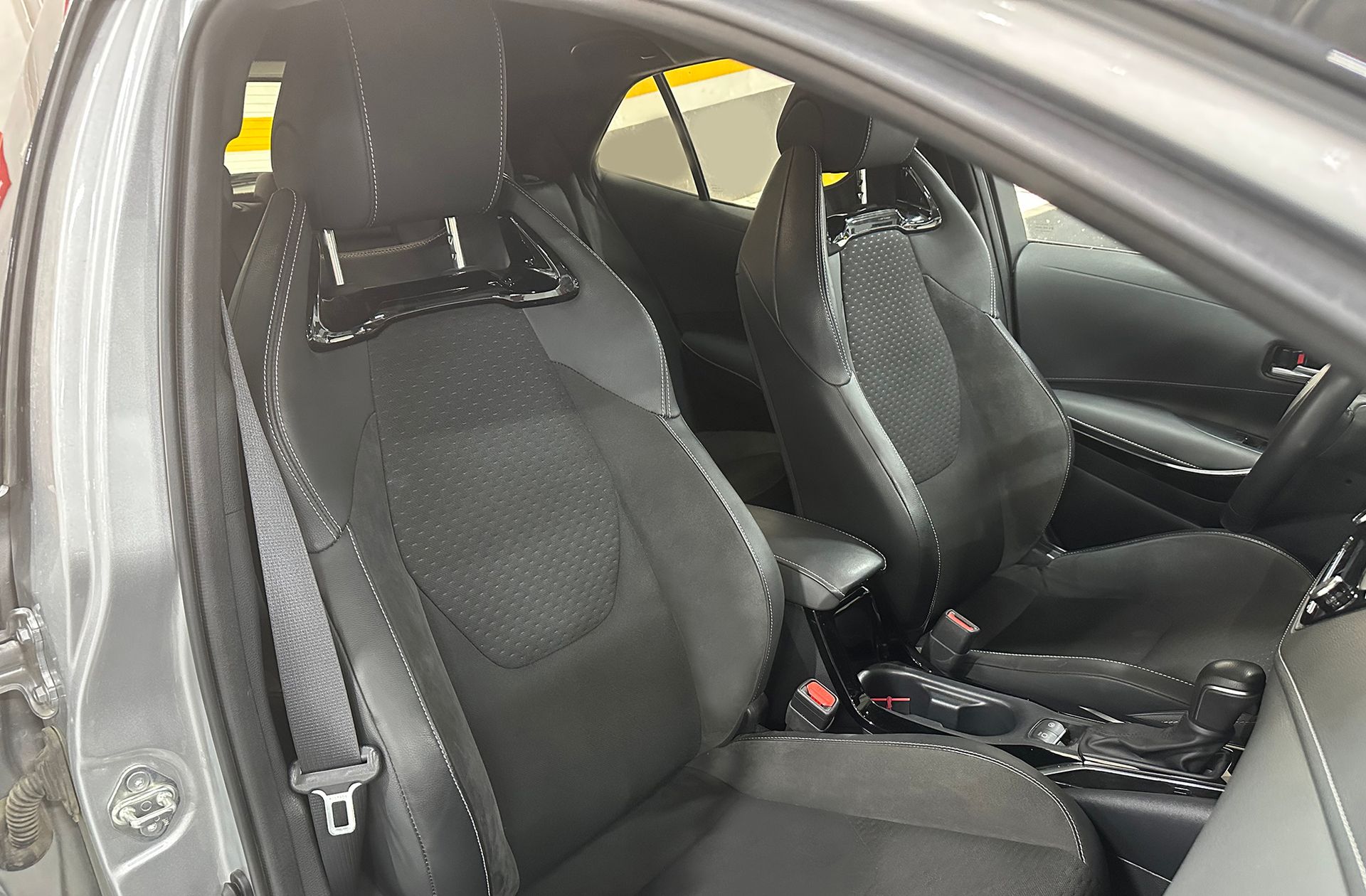 Toyota Corolla 140H Style Edition - foto 17