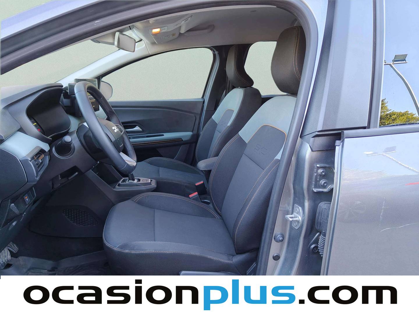 Foto asientos delanteros Dacia Jogger Dacia Jogger Extreme Hybrid (155 CV) 7 plazas