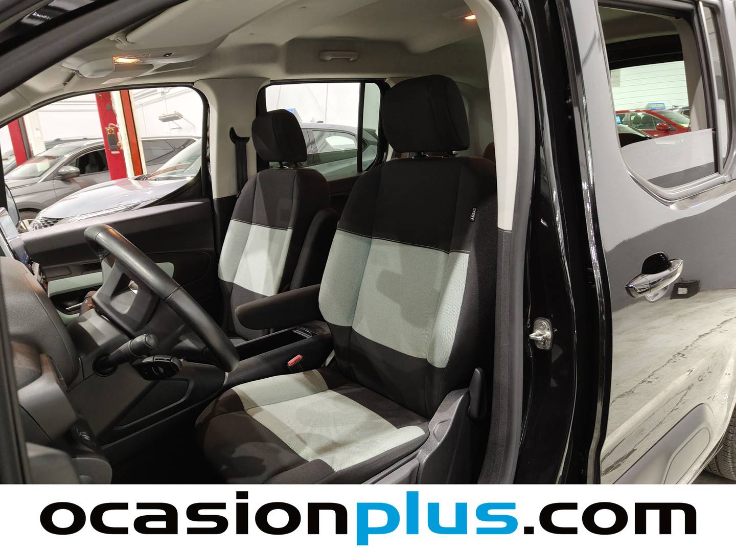 Foto Citroën Berlingo Citroen Berlingo BlueHDi 130 S&S Talla M Shine (130 CV)