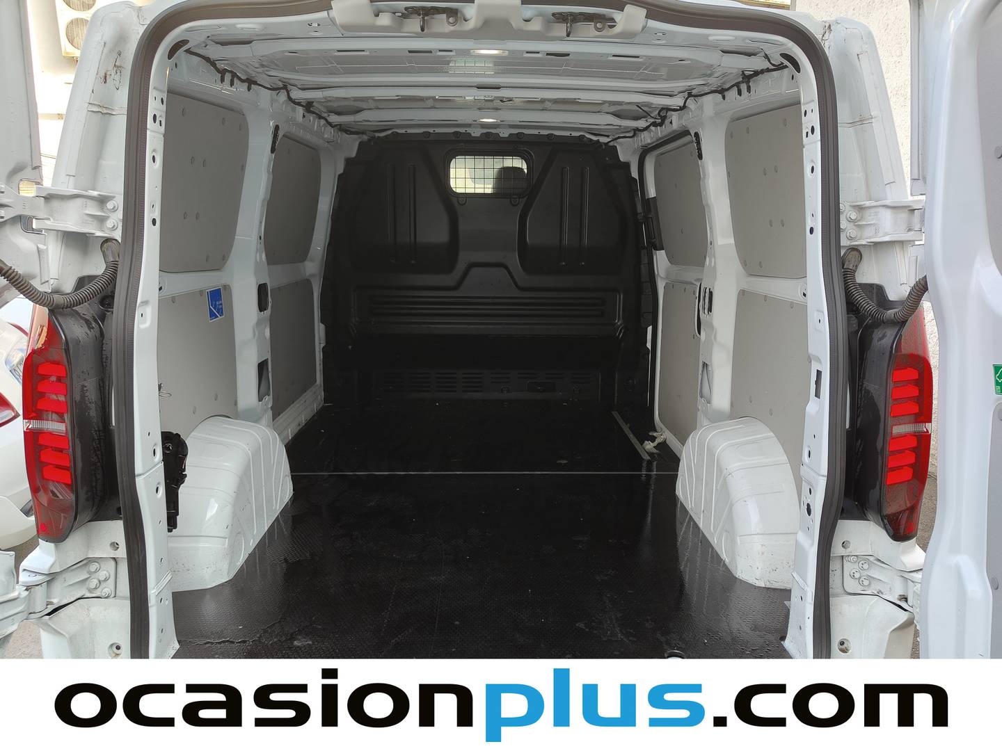 Foto asientos traseros Volkswagen Transporter Volkswagen Transporter Furgon Batalla Corta TN 2.0 TDI (110 CV) 3 Plazas