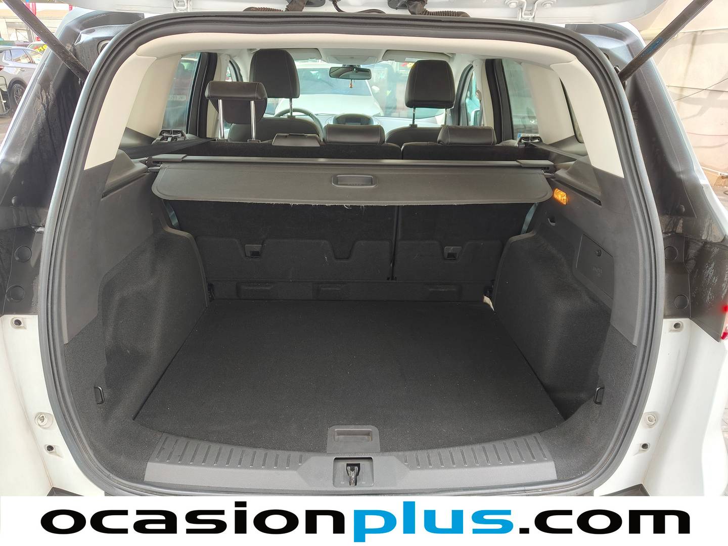 Fotos maletero Ford Kuga Ford Kuga 2.0 TDCI S&S Titanium 4x4 (150 CV)