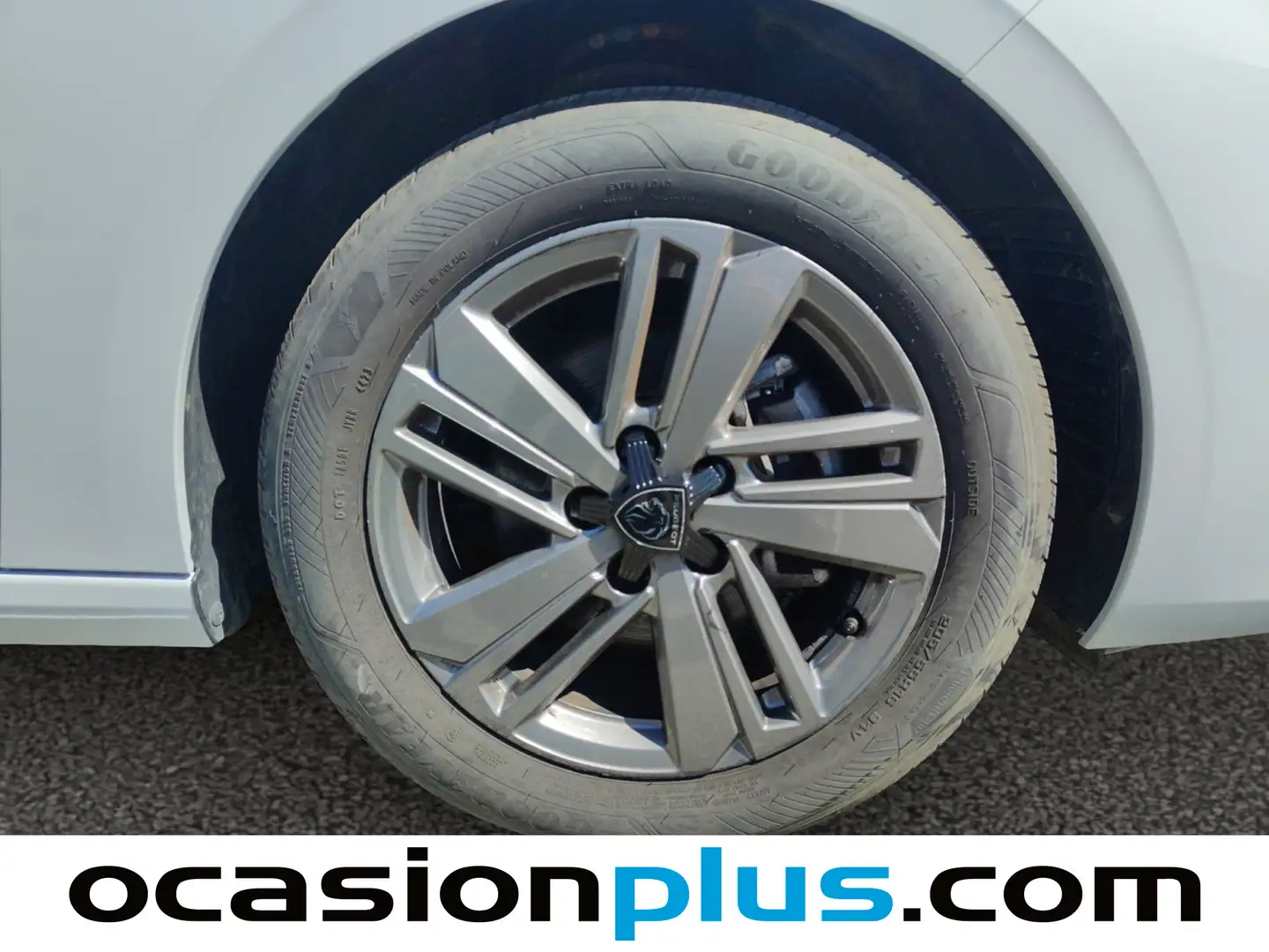 Foto Peugeot 308 Peugeot 308 PureTech 130 S&S Active Pack EAT8  (130 CV)