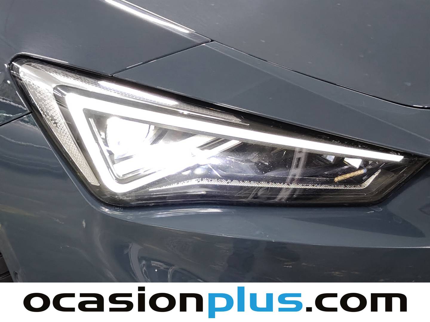 Seat León Seat León 1.5 TSI S&S FR 25 Aniversario (116 CV) al mejor precio