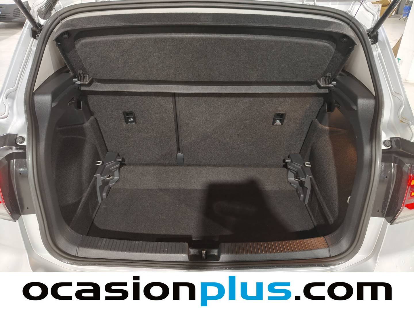 Fotos maletero Volkswagen T-Cross Volkswagen T-Cross ``Más`` 1.0 TSI 85 kW (115 CV) DSG
