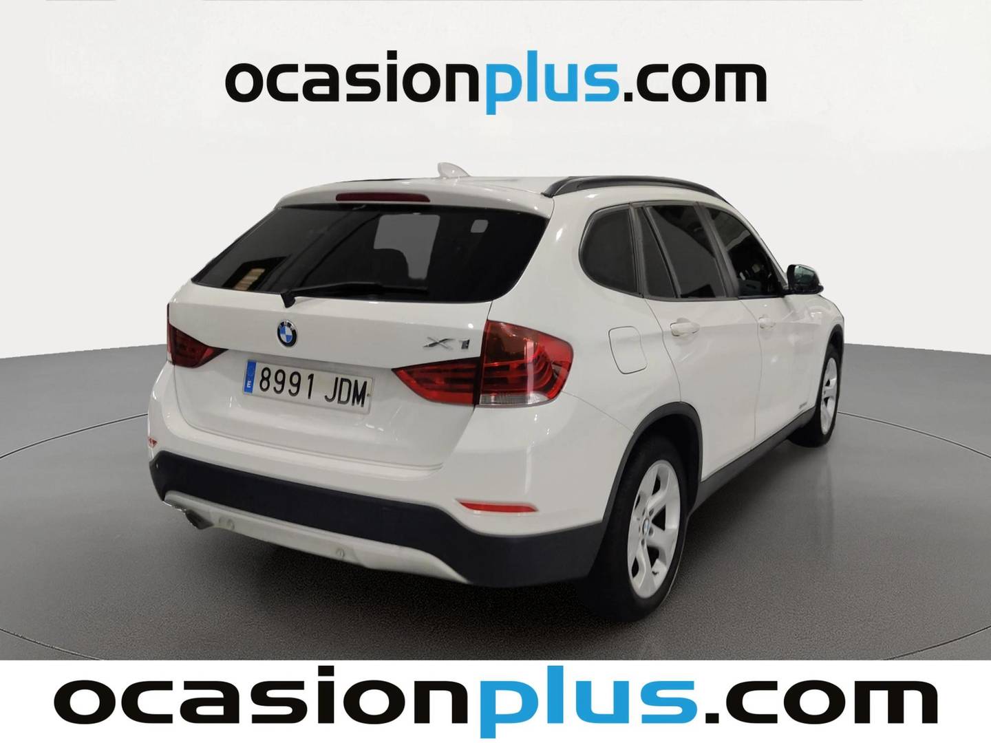 Foto trasera BMW X1 BMW X1 sDrive18d (143 CV) derecha