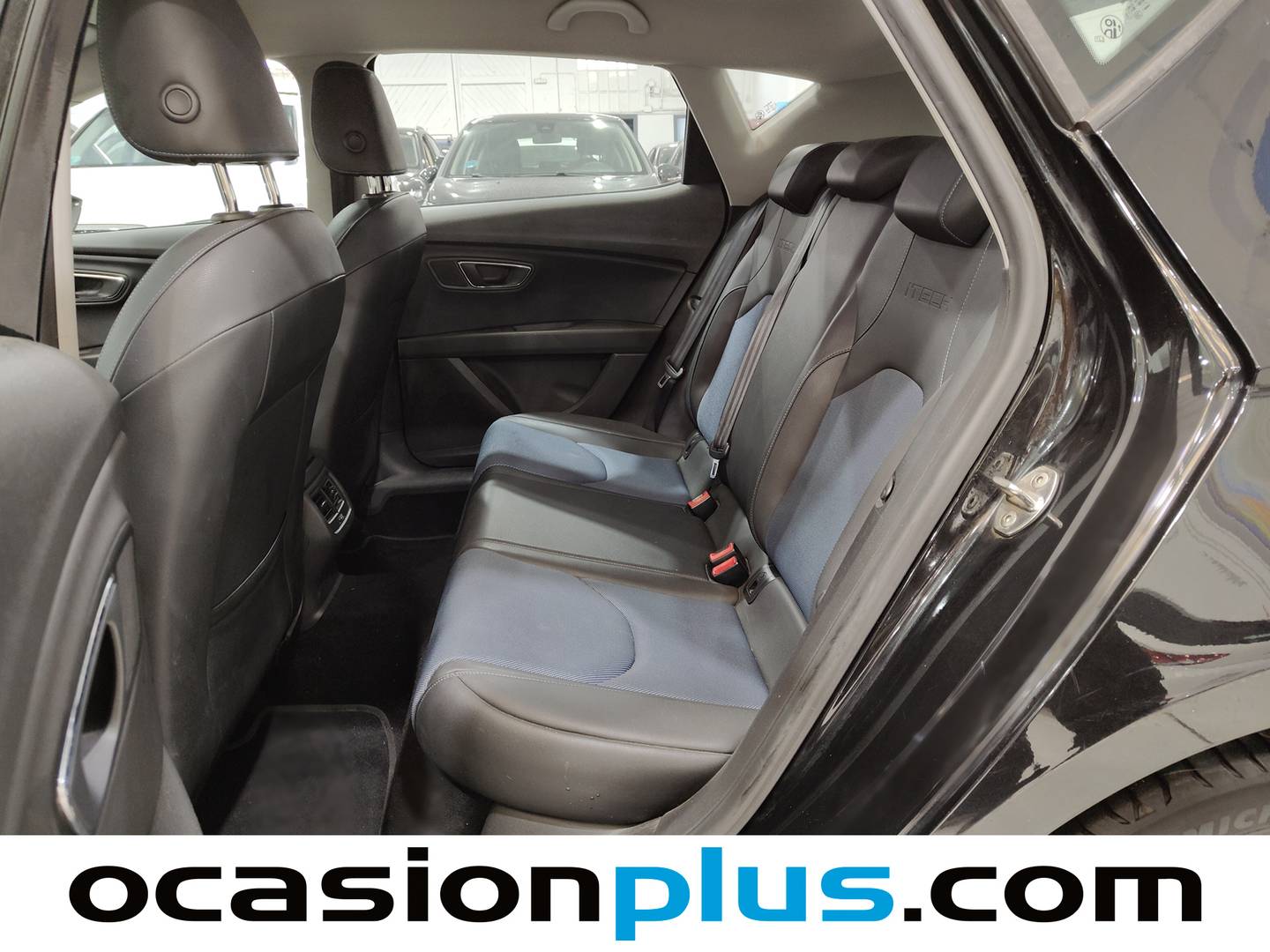 Foto asientos traseros Seat León Seat León 1.6 TDI S&S Style Connect (110 CV)