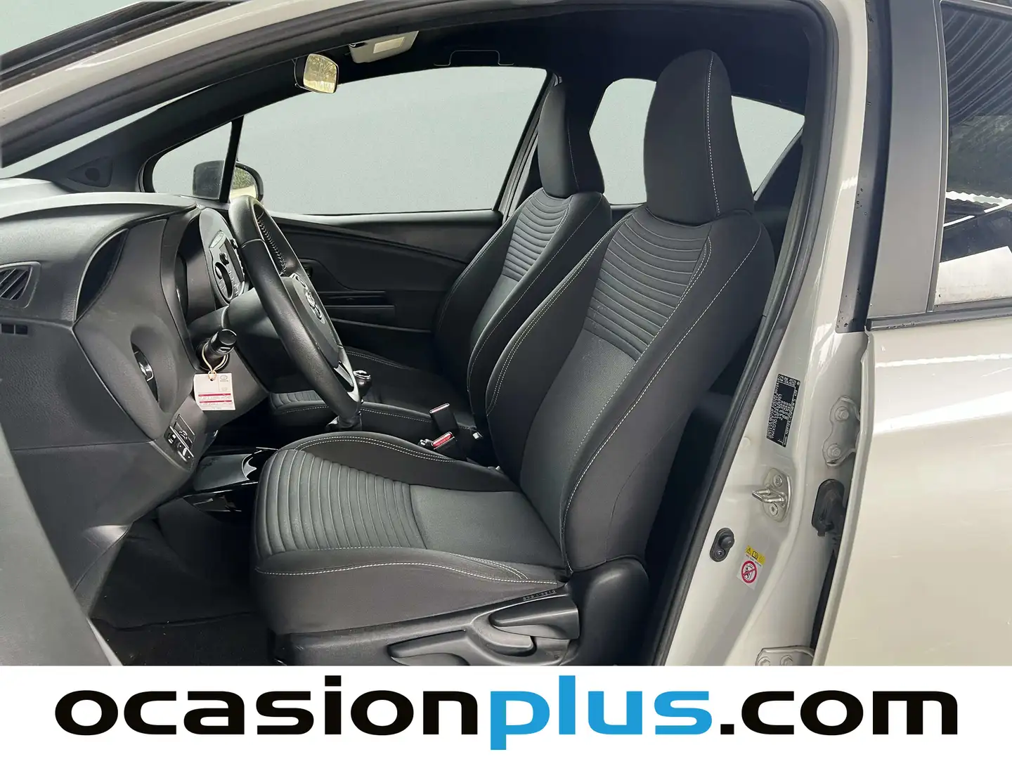 Foto Toyota Yaris Toyota Yaris 1.5 Feel (111 CV)