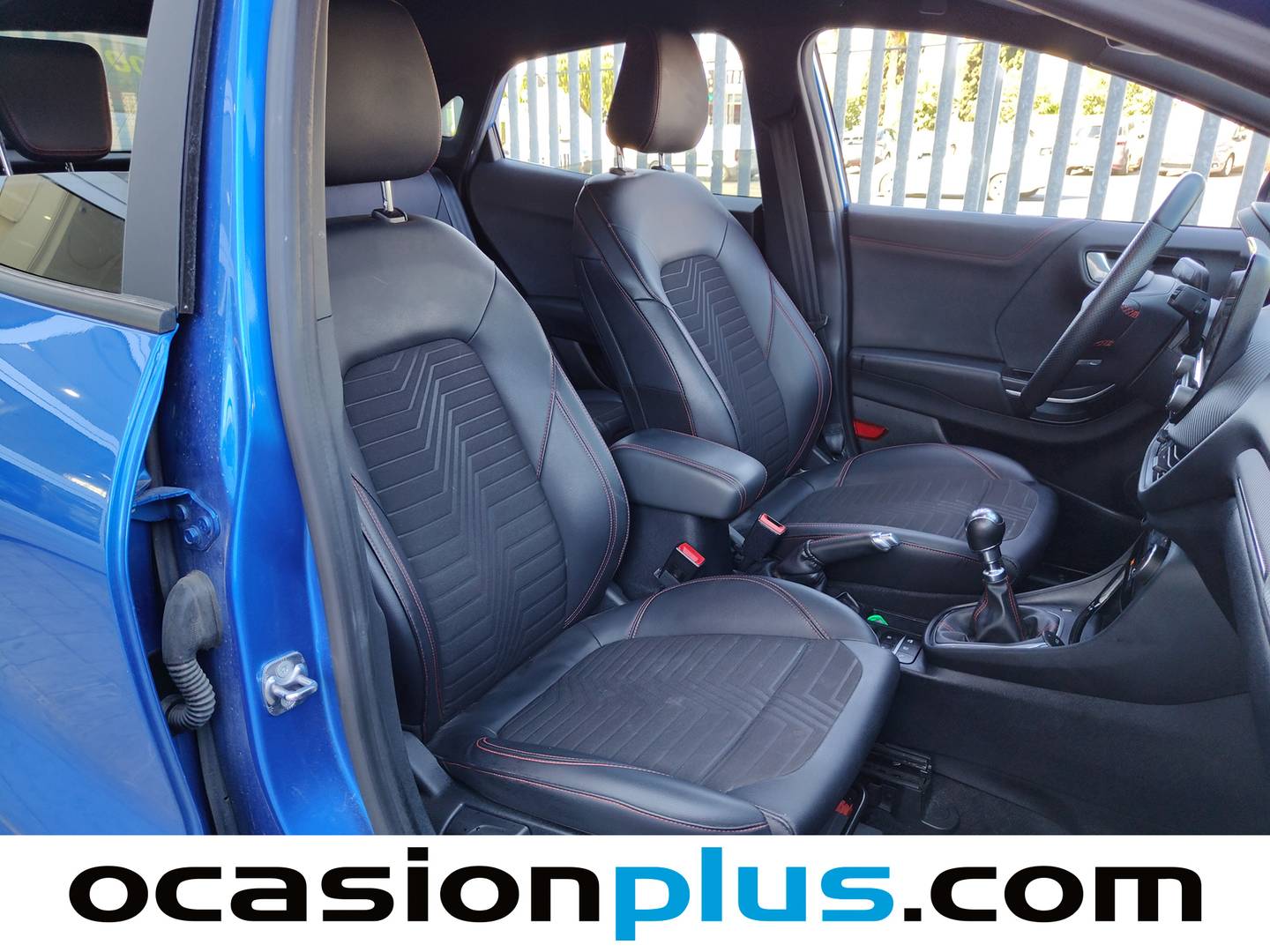 Foto Ford Puma Ford Puma 1.0 EcoBoost MHEV ST-Line X (125 CV)