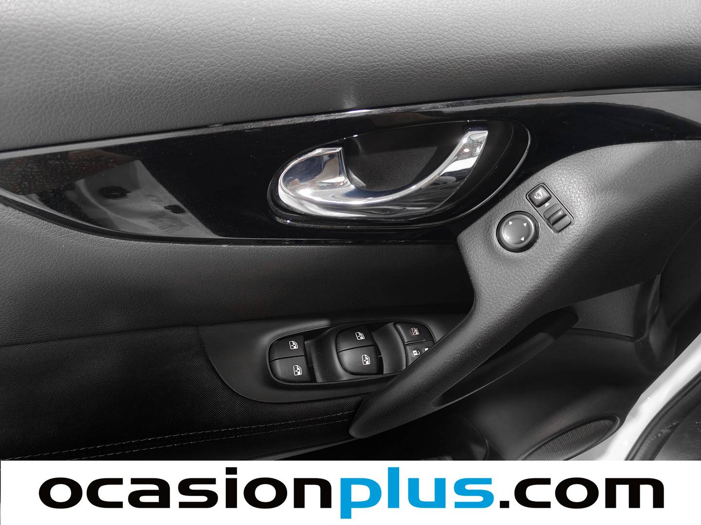 Nissan QASHQAI Nissan Qashqai DIG-T 160 N-Connecta 4x2 DCT (160 CV) de segunda mano