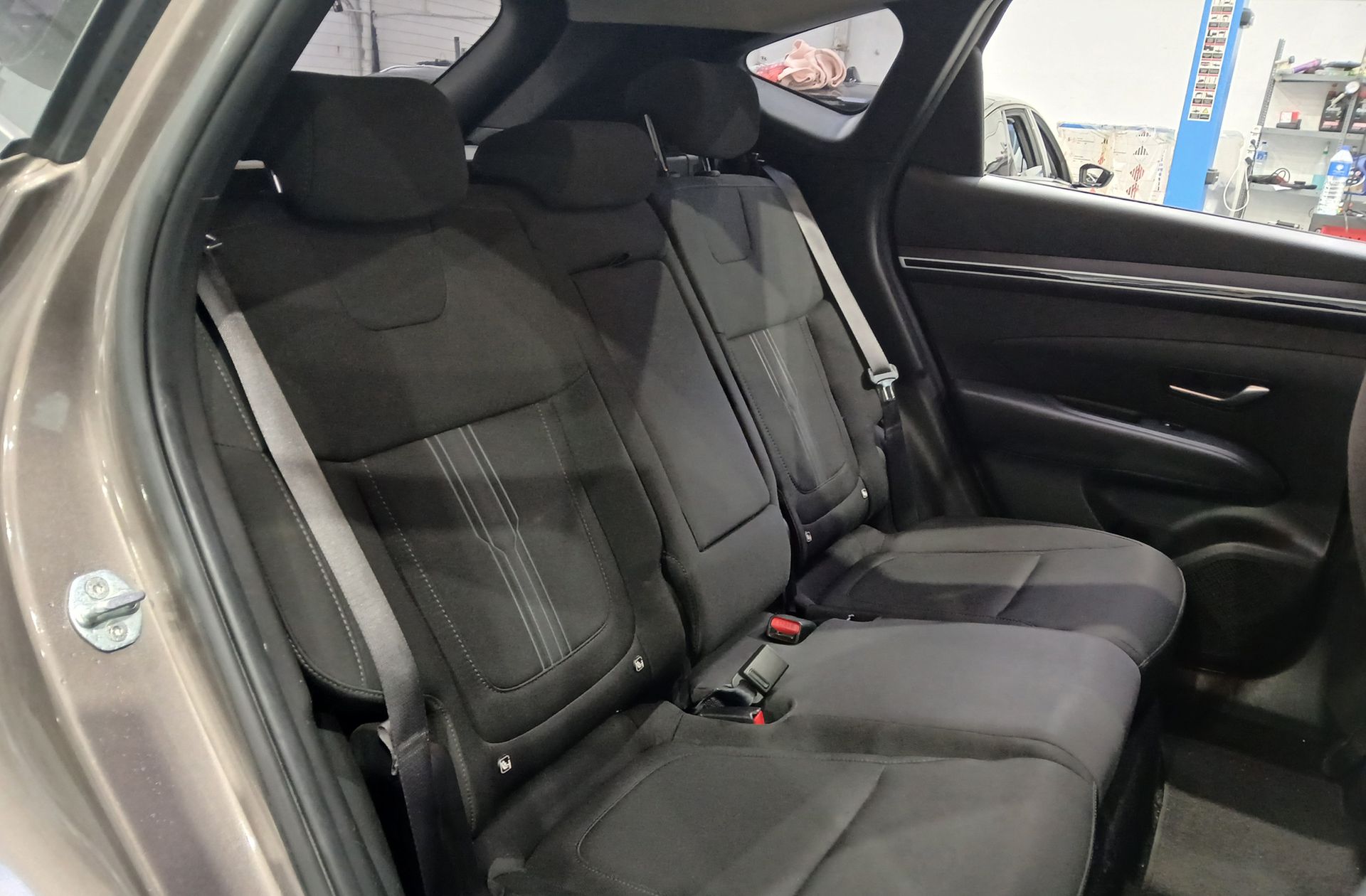 Hyundai Tucson 1.6 CRDi Maxx - foto 18