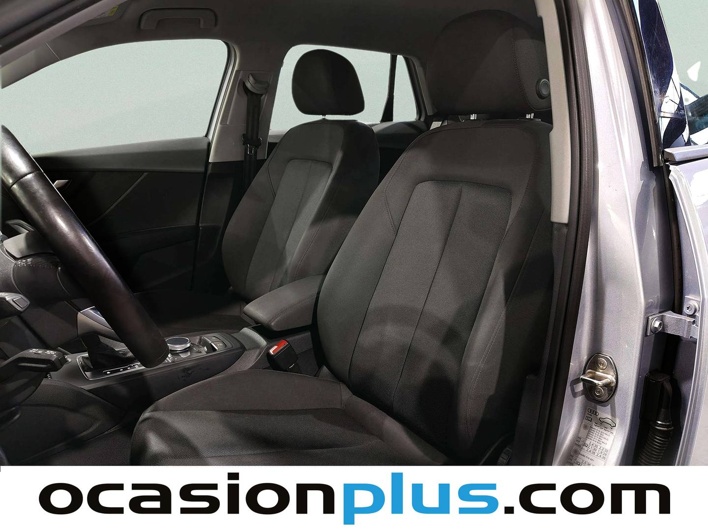 Foto asientos delanteros Audi Q2 Audi Q2 Advanced 35 TFSI (150 CV) S tronic