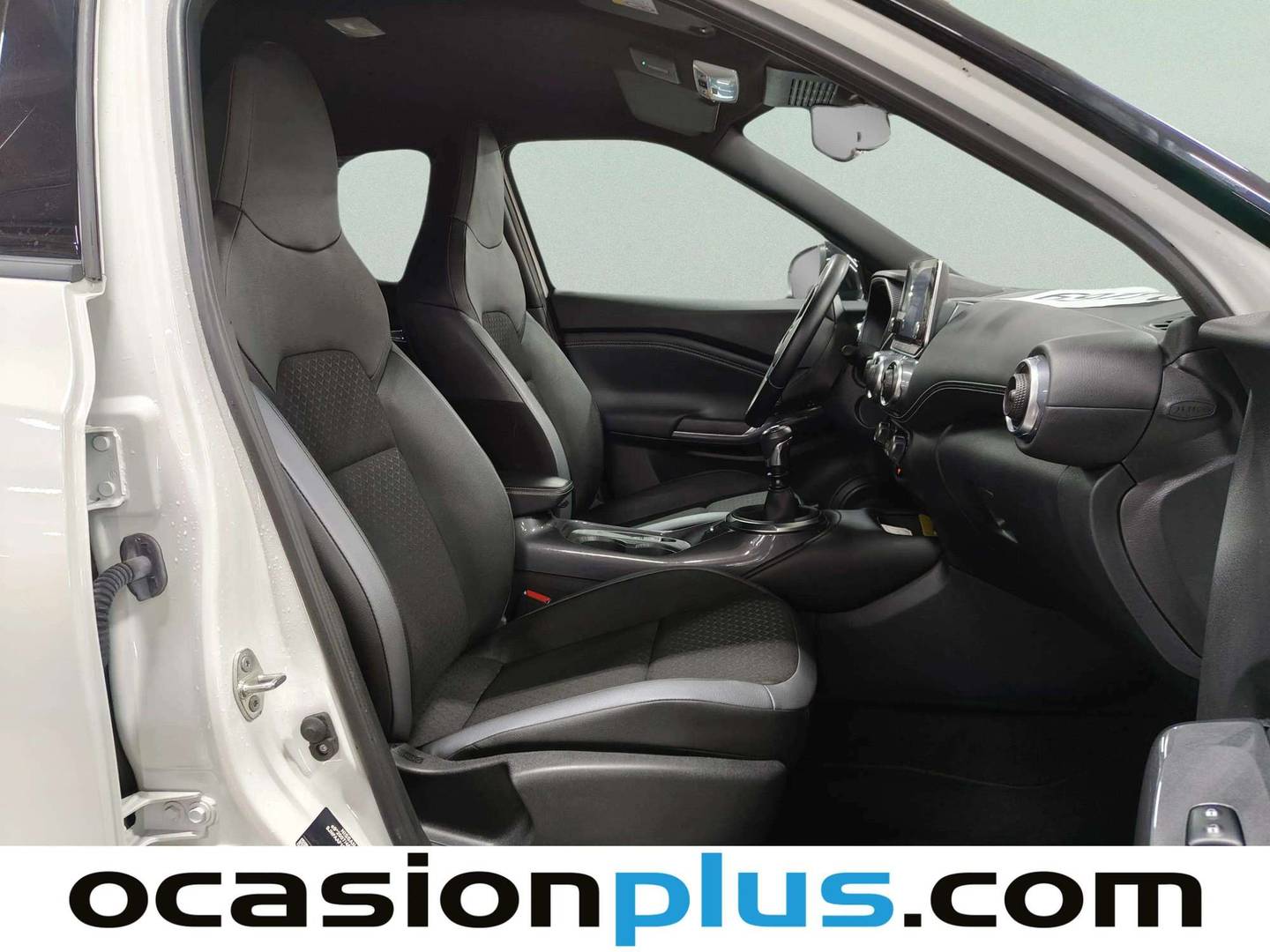 Foto Nissan JUKE Nissan Juke DIG-T N-Design Black (114 CV)