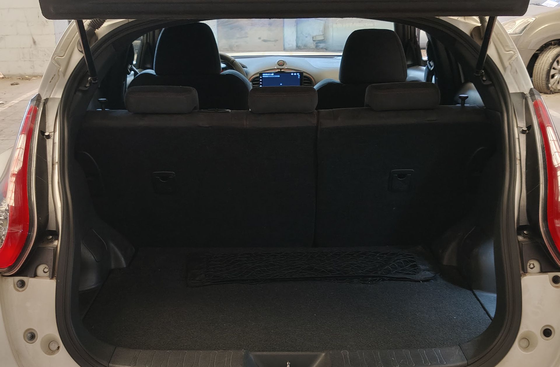 Nissan Juke 1.6 DIG-T Nismo 4x2 - foto 23