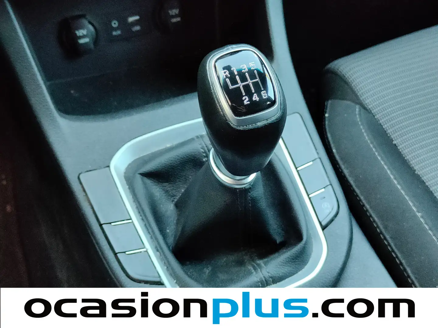 Foto Hyundai i30 Hyundai i30 CW 1.6 CRDI Link (110 CV)