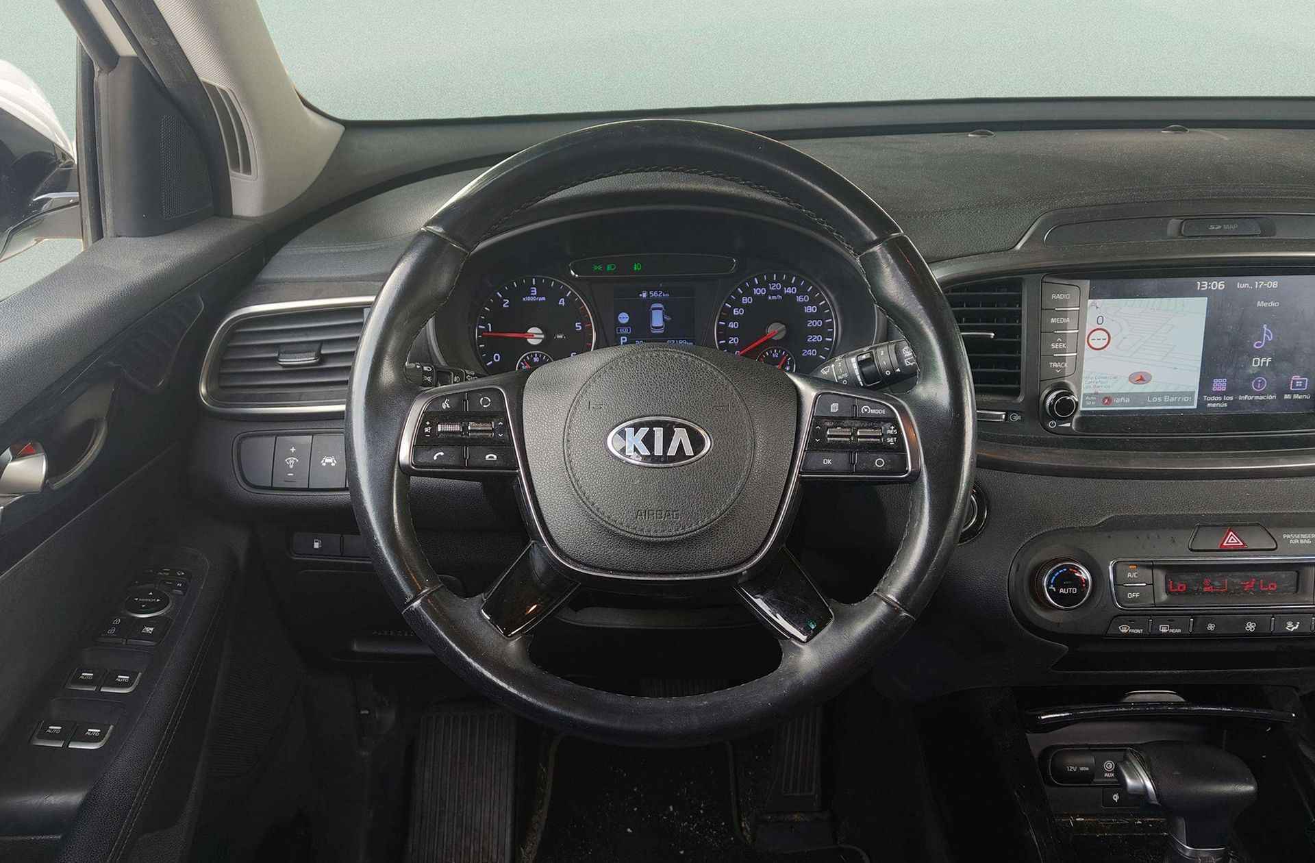 Kia Sorento 2.2 CRDi Drive 4x2 7 plazas - foto 20