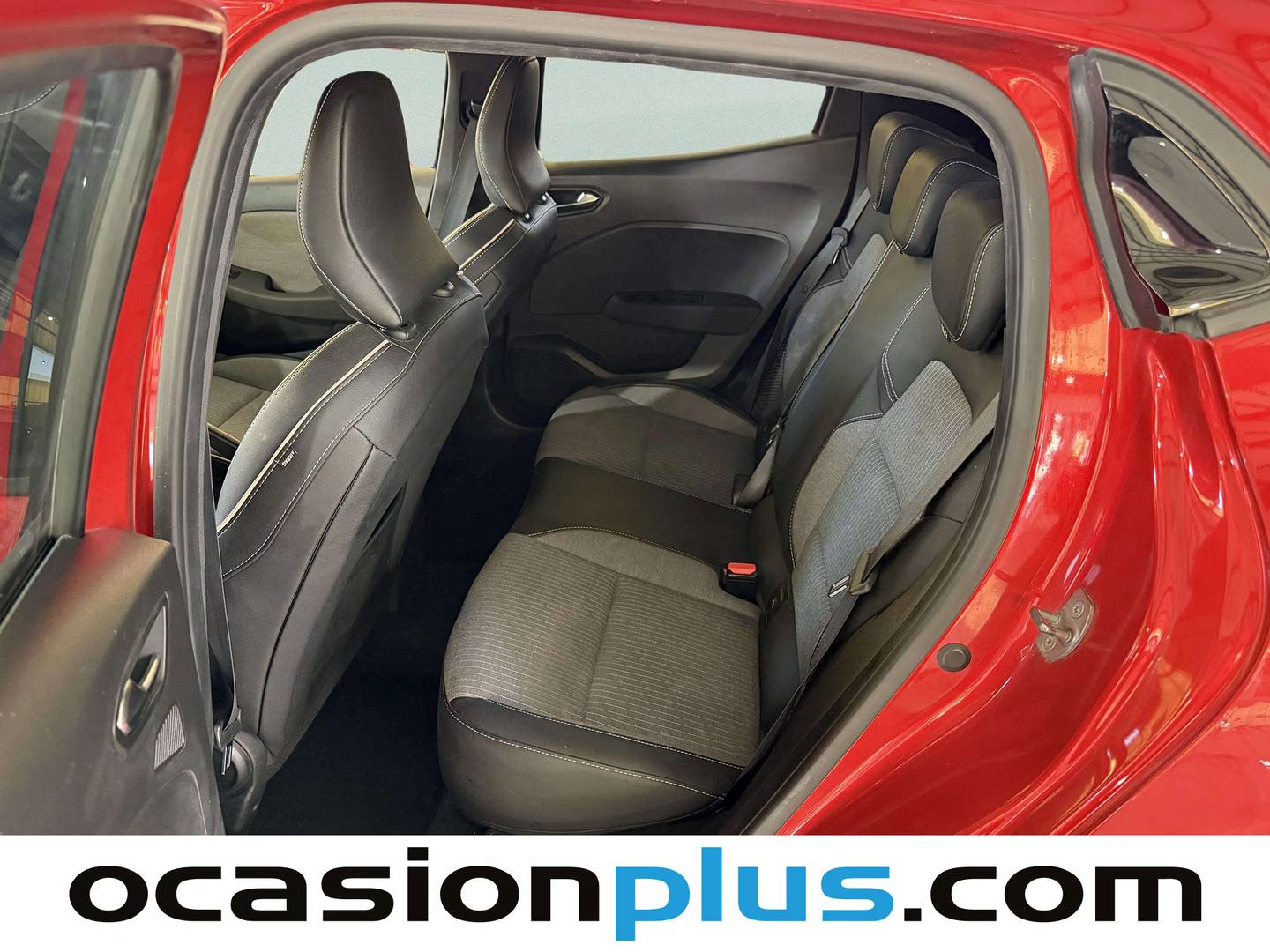 Renault Clio Renault Clio Techno E-Tech full Híbrido (143 CV) seminuevo