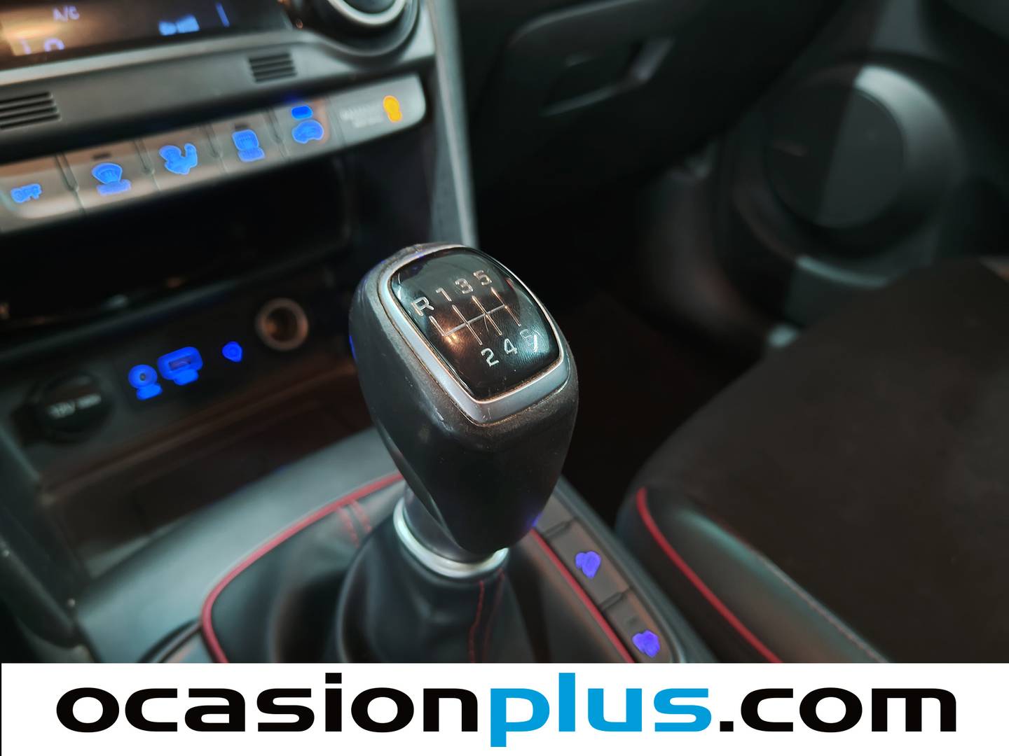 Hyundai Kona Hyundai Kona 1.0 TGDi Tecno 4x2 AEB (120 CV) de segunda mano