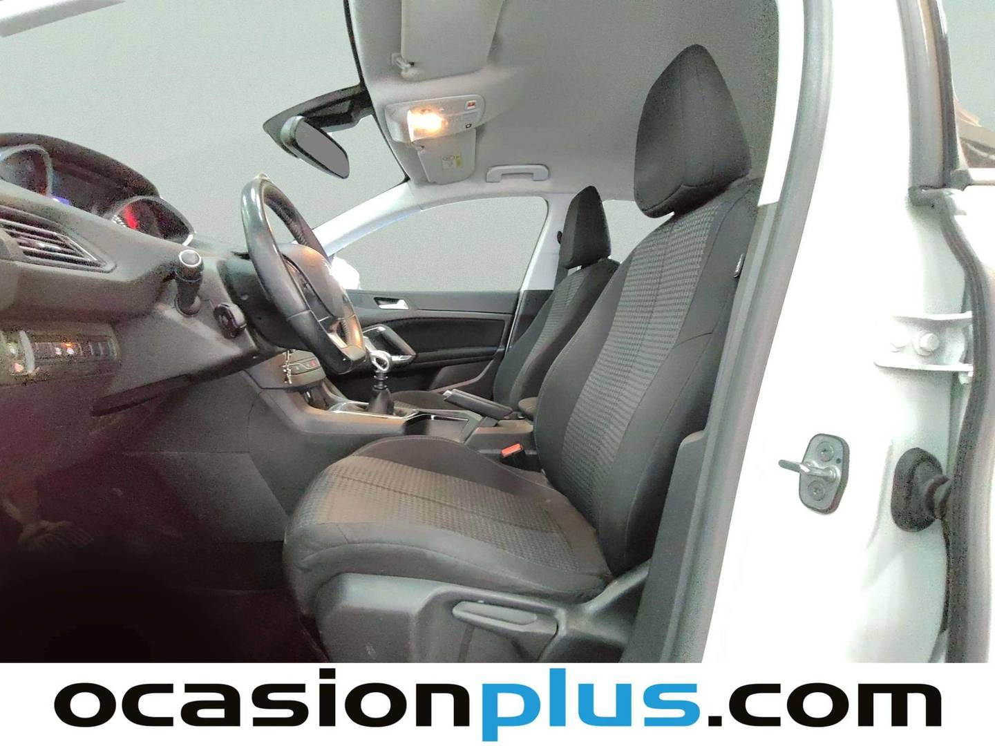 Foto asientos delanteros Peugeot 308 Peugeot 308 PureTech 110 S&S Style (110 CV)