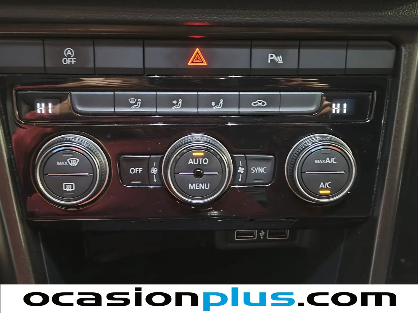 Foto Volkswagen T-Roc Volkswagen T-Roc Advance Style 1.6 TDI (115 CV)