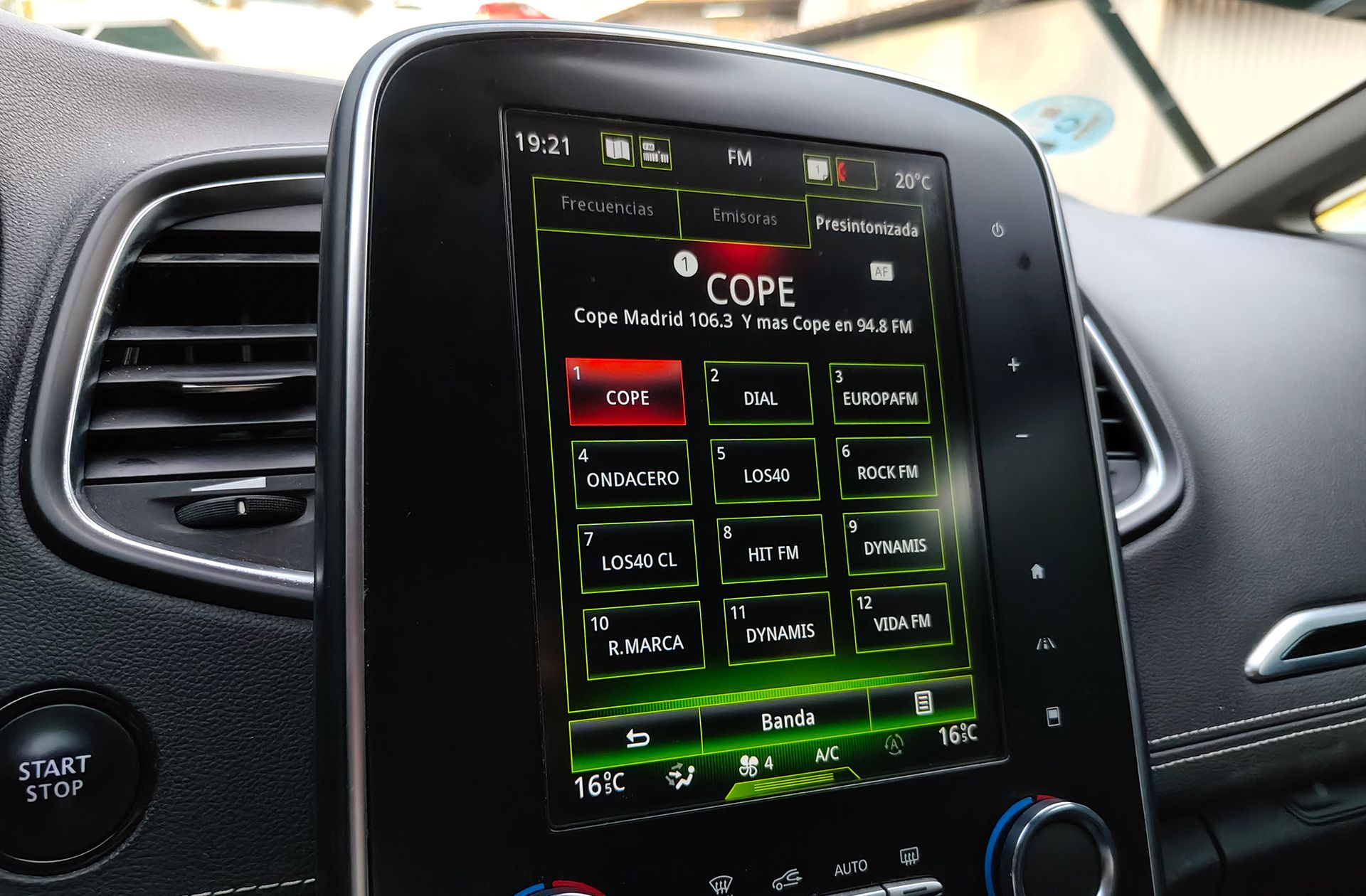 Renault Grand Scénic Zen TCe GPF - foto 37