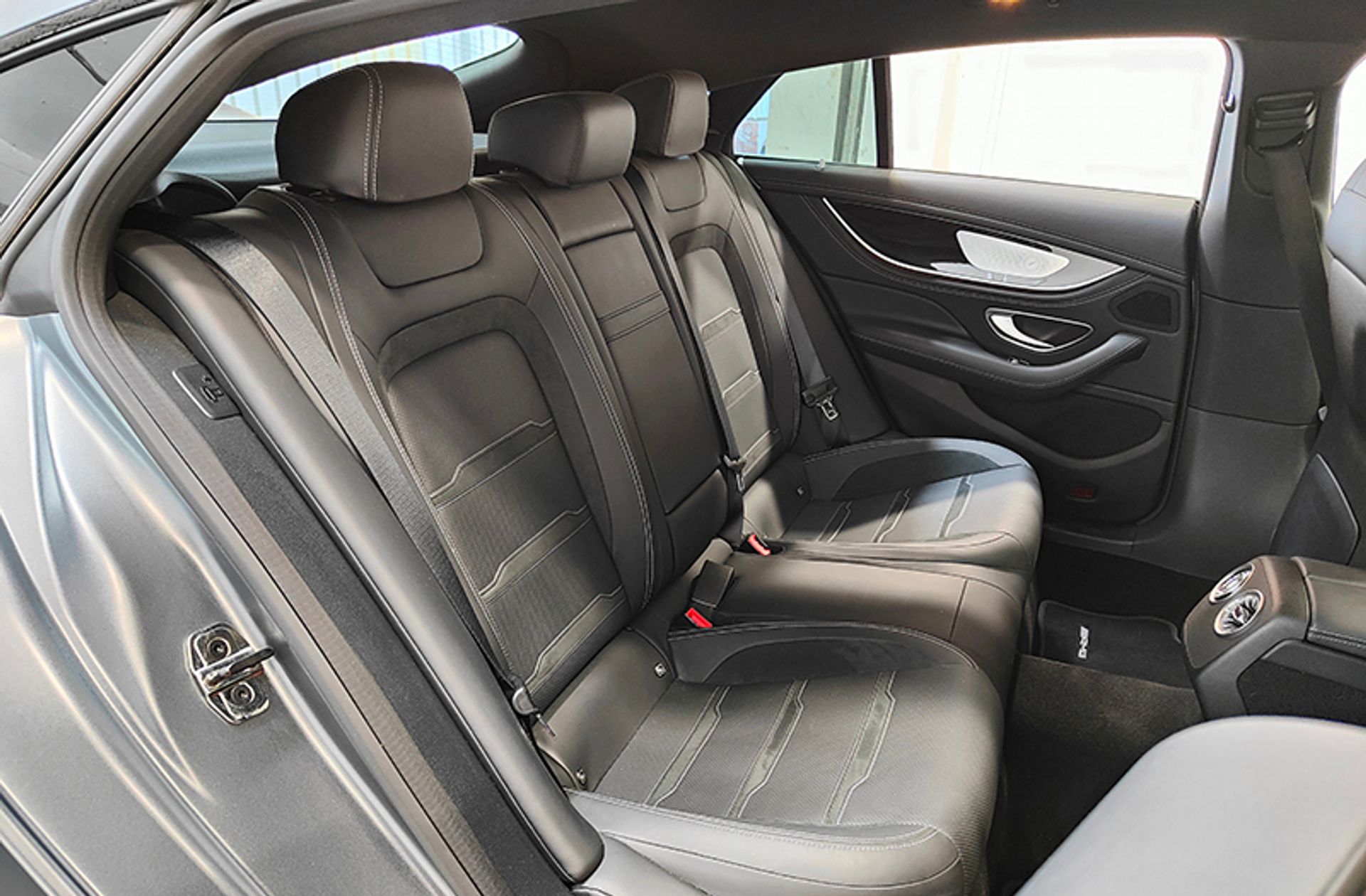 Mercedes-Benz Mercedes-AMG GT 53 AMG 4MATIC+ - foto 26