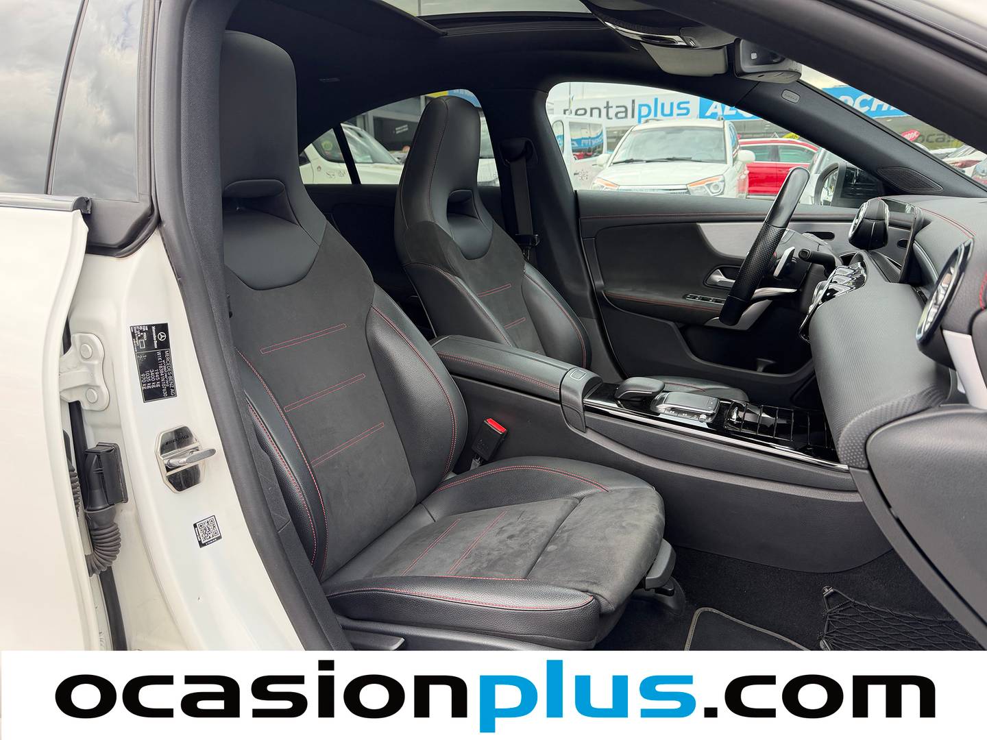 Foto Mercedes CLA Mercedes-Benz CLA CLA 180 (136 CV)