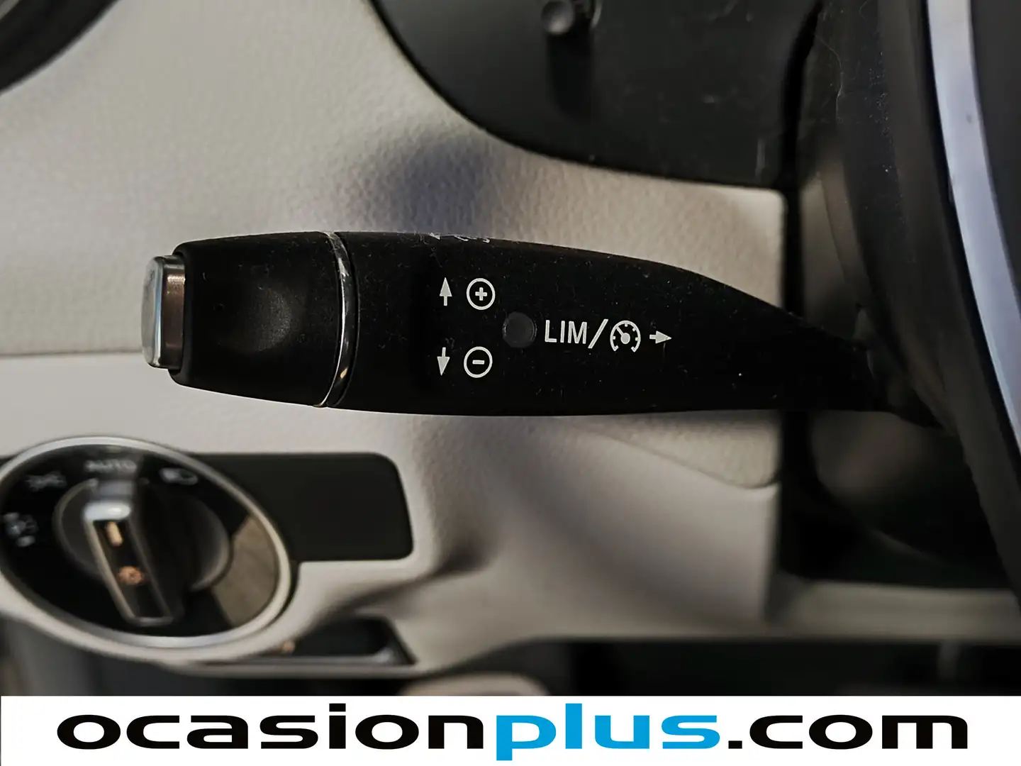 Foto Mercedes GLA Mercedes-Benz GLA 220 d Urban 4Matic (177 CV)