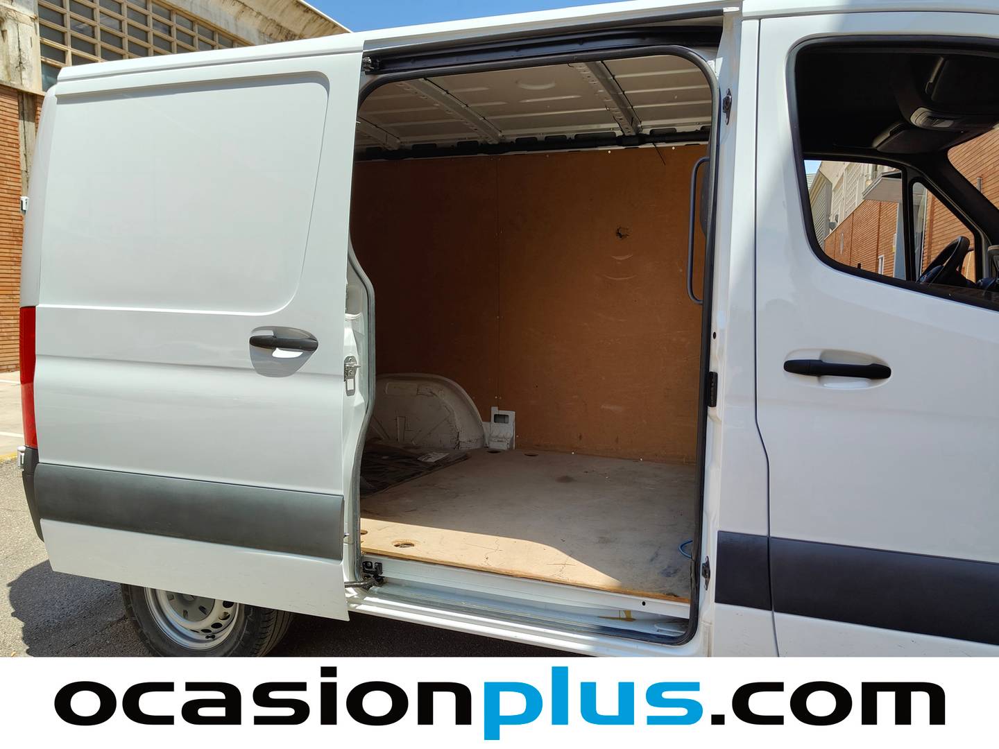 Fotos maletero Mercedes Sprinter Mercedes Sprinter Furgon 311 CDI Corto 3.5T (114 CV)
