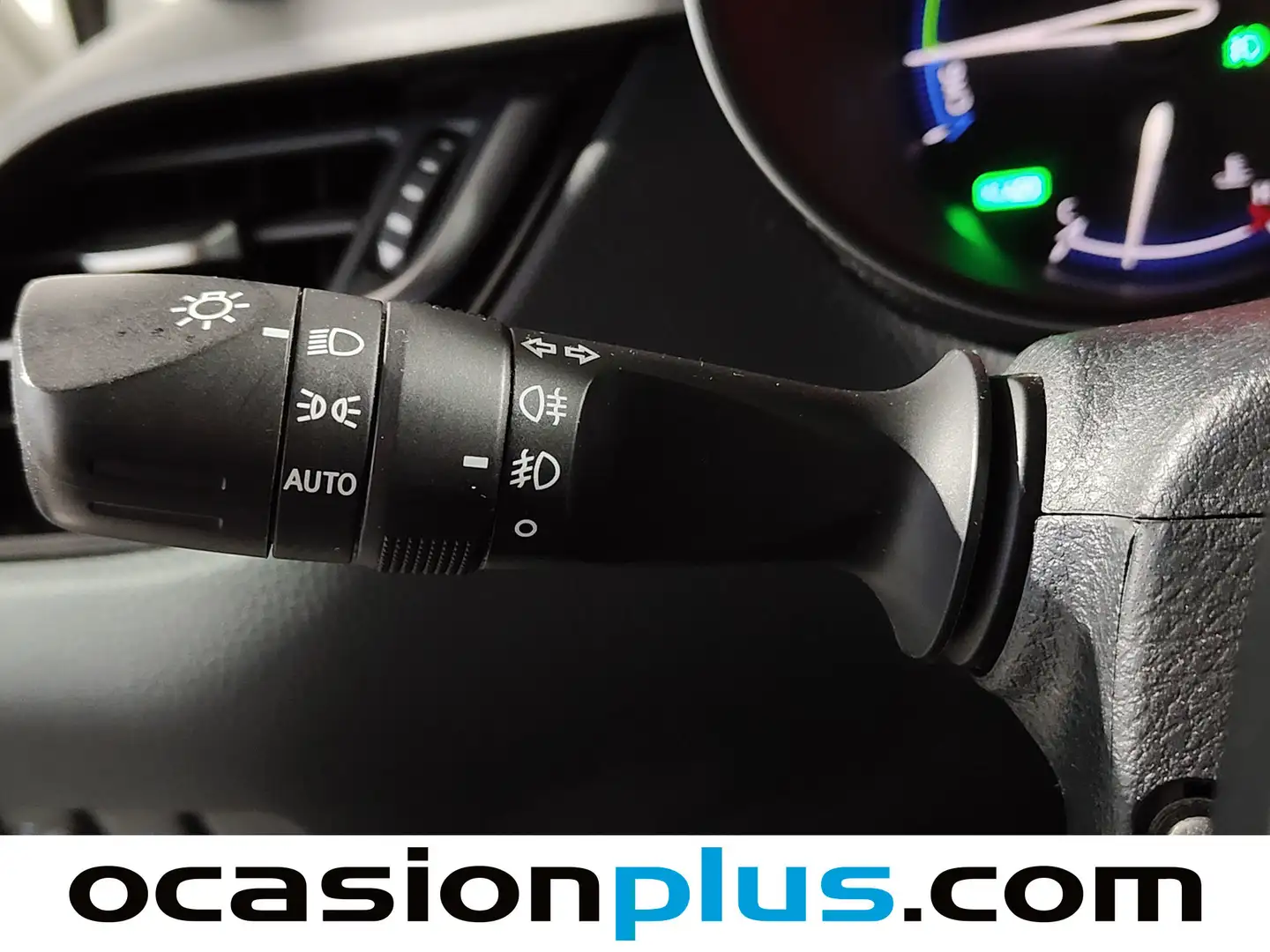 Foto Toyota C-HR Toyota C-HR 1.8 125H Active (122 CV)