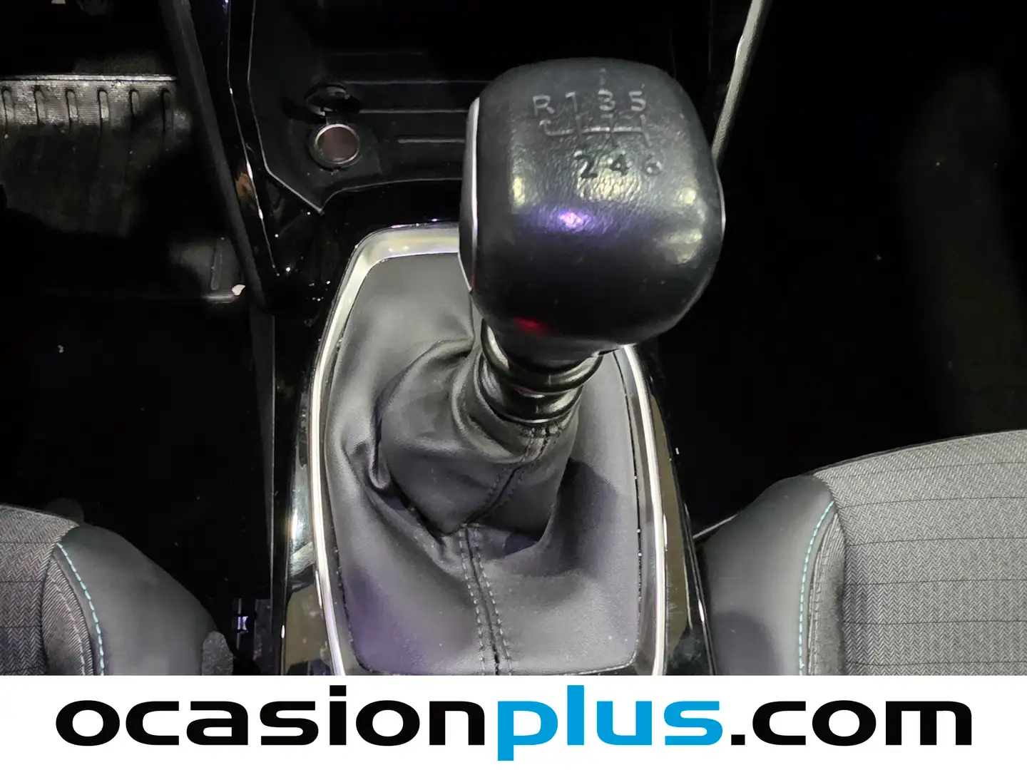 Foto Peugeot 2008 Peugeot 2008 PureTech 100 S&S Allure (100 CV)