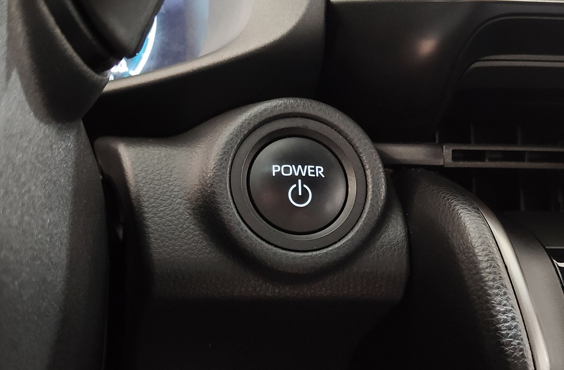 Toyota C-HR 140H Advance - foto 34