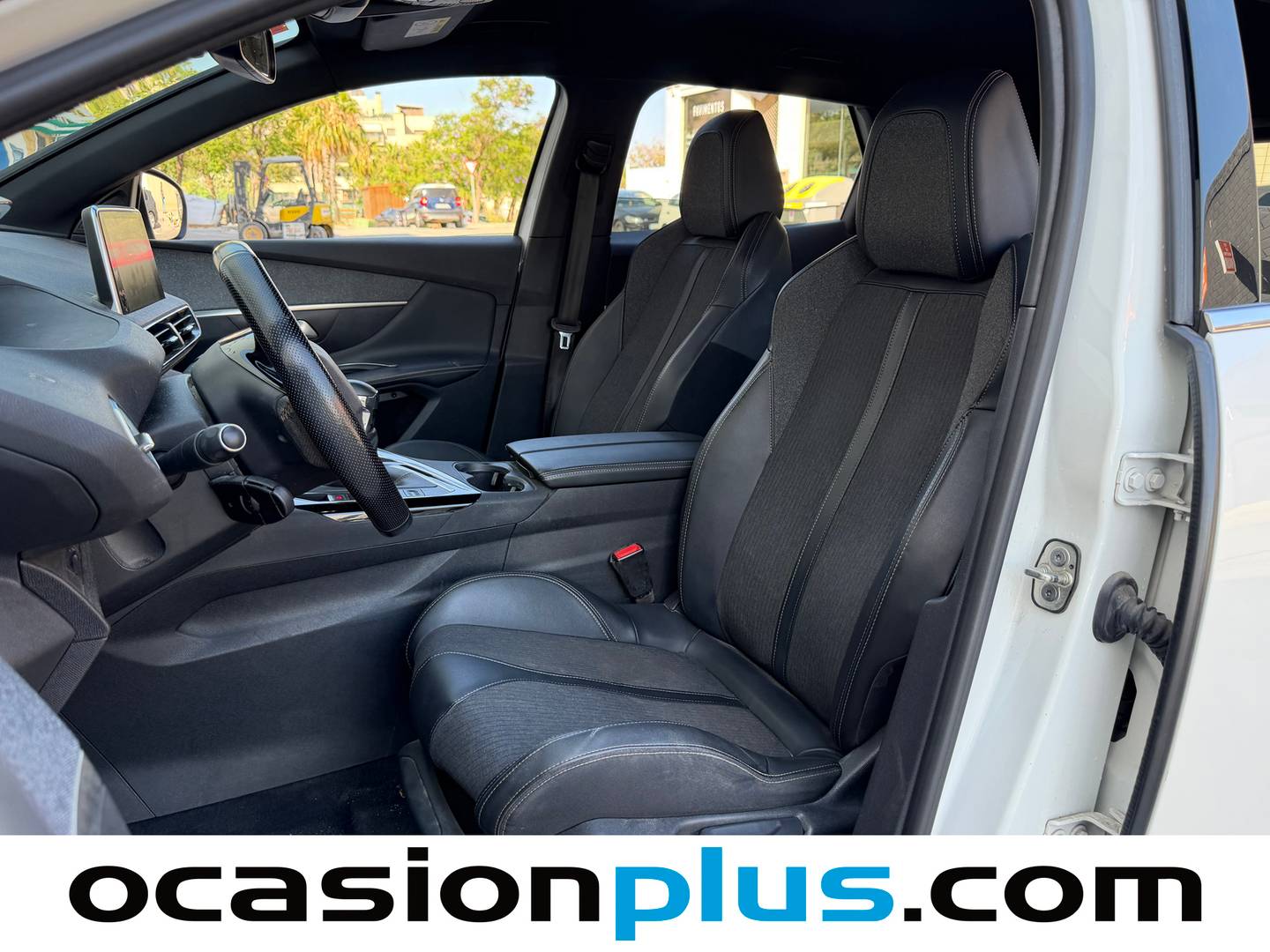 Foto asientos delanteros Peugeot 3008 Peugeot 3008 BlueHDI 130 S&S GT Line (130 CV)