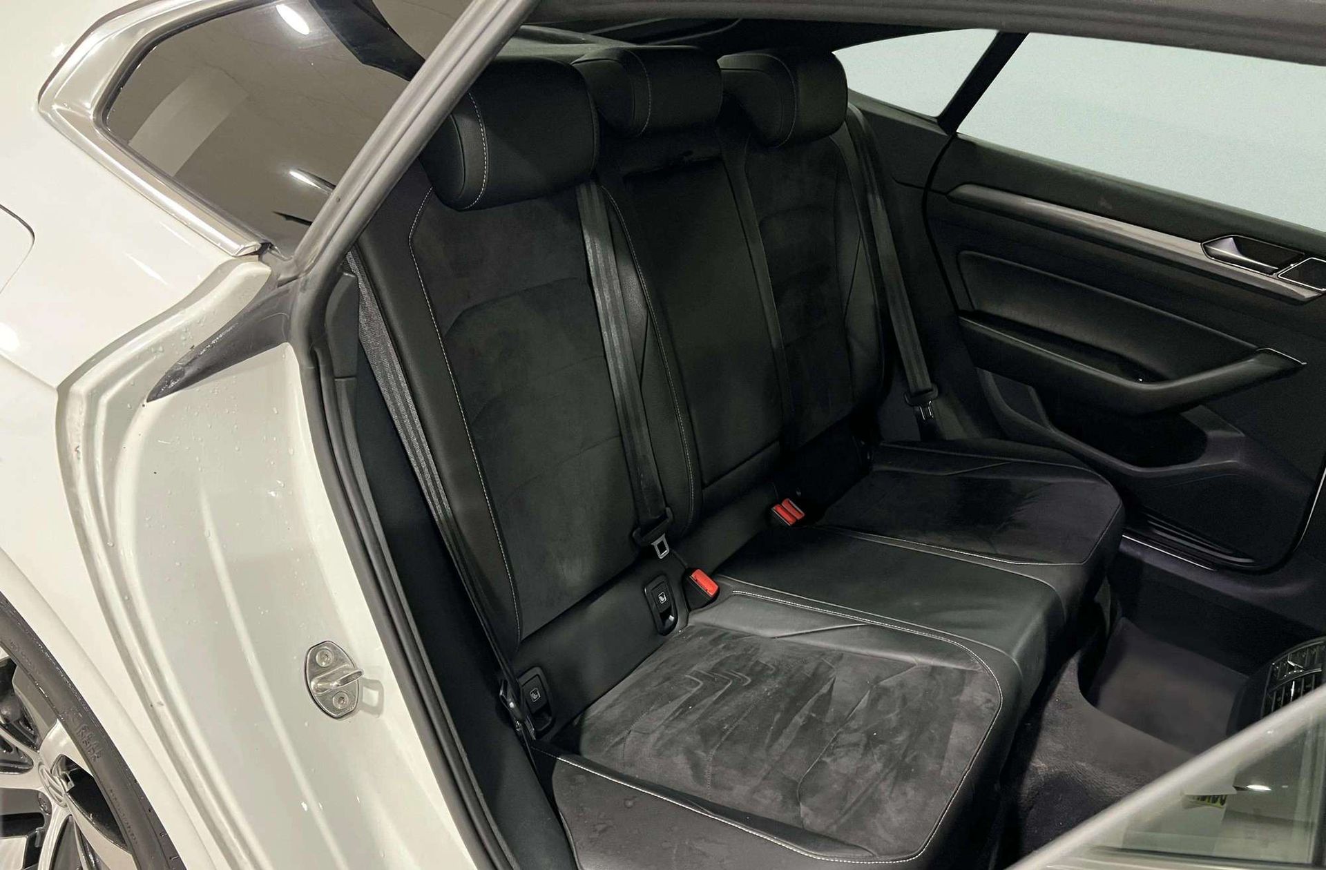 Volkswagen Arteon R-Line 2.0 TSI DSG - foto 22
