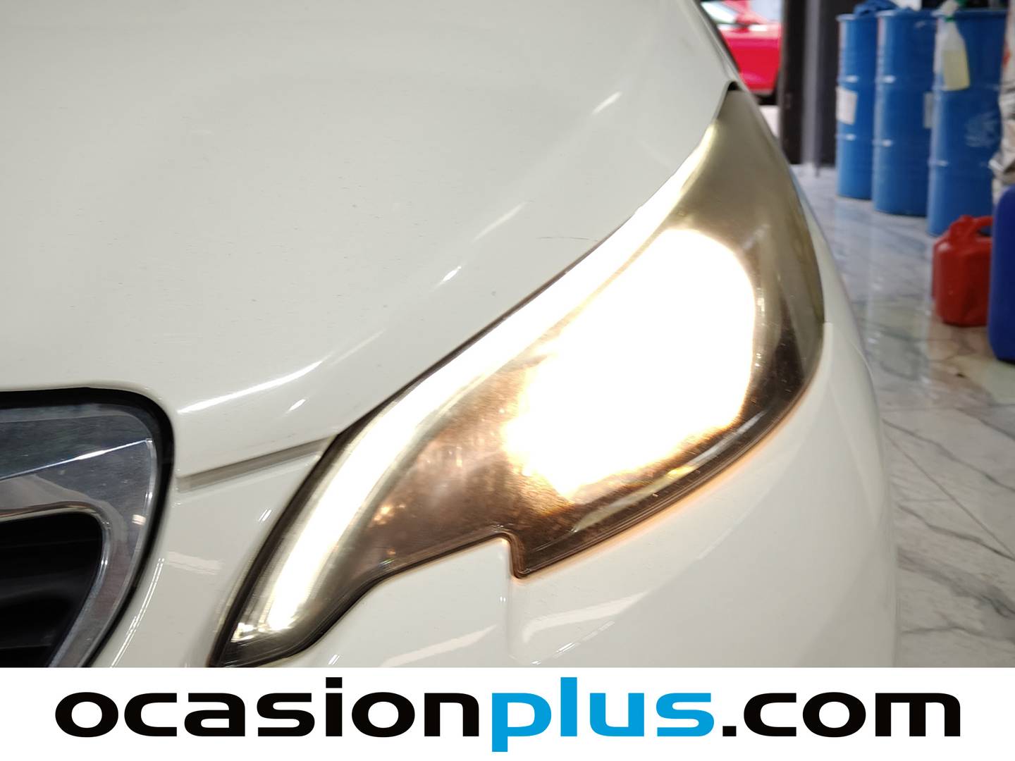 Foto Peugeot 108 Peugeot 108 1.2 PureTech Top! Allure (82 CV)