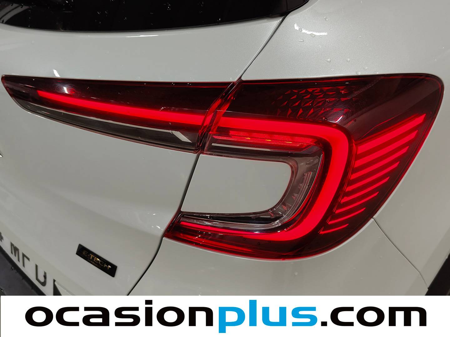 Paquetes del Renault Captur Renault Captur Techno E-Tech Híbrido (145 CV)